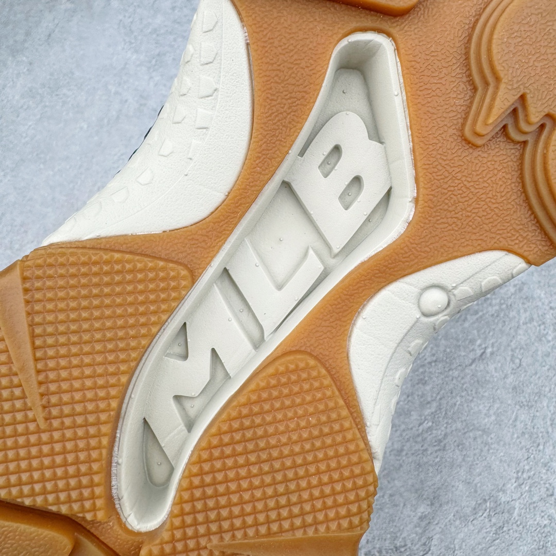 图片[16]-＃DT纯原 MLB Big Ball Chunky 复古印花老爹鞋系列低帮轻量增高厚底百搭休闲运动慢跑鞋 Korea韩国联名NY美国榄球纽约洋基队限定 目前可过轻松秒过各类鉴定 能操作的私聊 韩国代购专供 左脚内置NFC感应 区别市面贴纸假芯片 MLB专用菱形双针中底布 重点细节中底布带注胶孔 原厂NFC感应吊牌 支持鉴定 一个两位数 原盒原标 全套原楦原纸板原厂数据开发 中韩文保养标贴 绿色防霉片 平台代购专供 独家一比一RB+MD组合大底 高频后跟小人Logo精准对位立体饱满 正确网布加超迁鞋面 转印中底走线紧密 转印Logo工艺表层防刮不掉色 尺码：35 36 36.5 37.5 38 38.5 39 40 40.5 41 42 42.5 43 44 44.5 45-选品中心