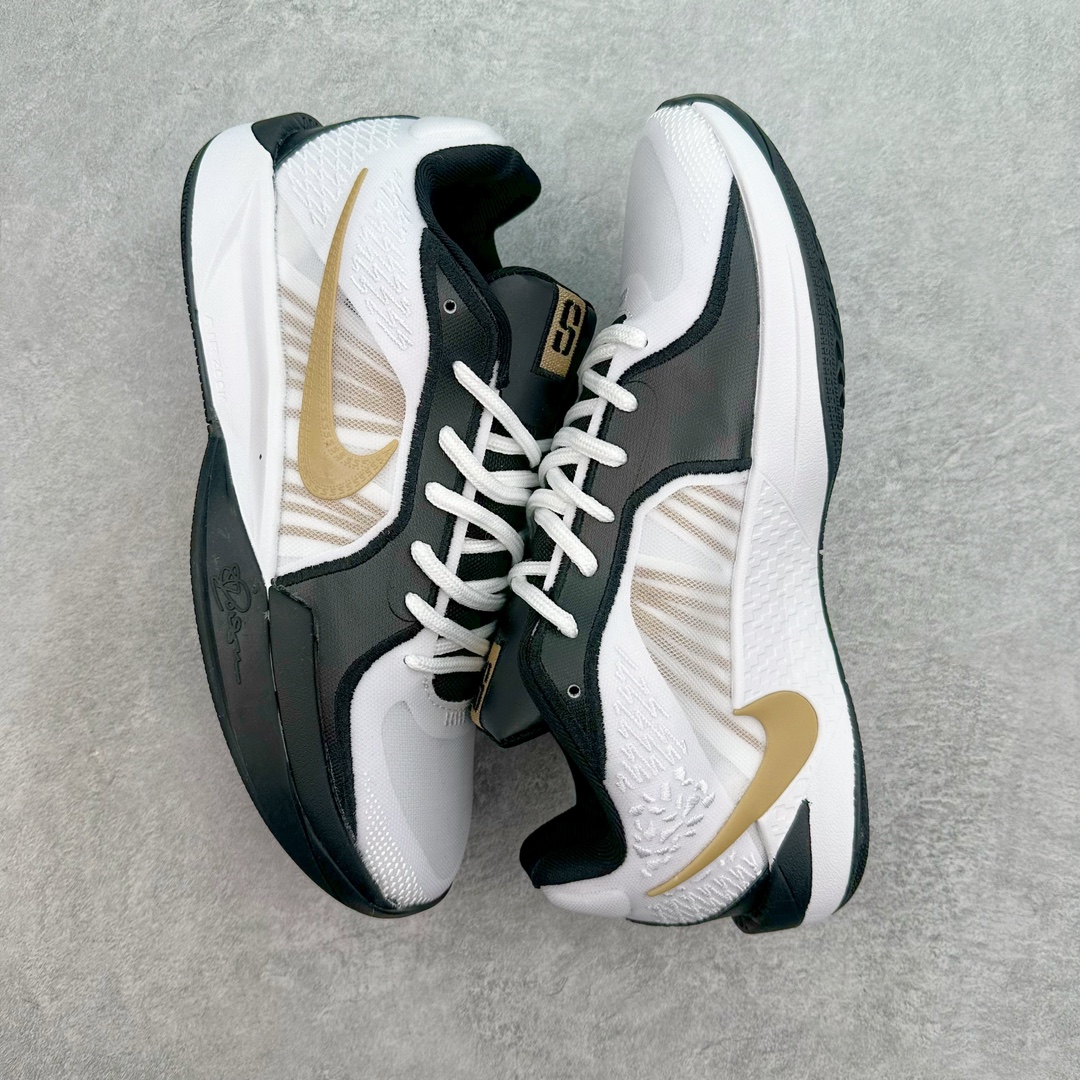 图片[3]-NK Sabrina 1 \’lonic\’ 萨布丽娜一代签名减震防滑低帮篮球鞋 FQ7377-001 灵感来自 lonescu 的罗马尼亚传统 在前掌和鞋眼处采用特殊图案 向传统的罗马尼亚艺术和建筑致敬 它配备了全掌 NK React 缓震系统 并在前脚掌处配备了 Zoom Air 气垫 大胆的任何人任何地方 信息嵌入中底 象征着 lonescu的竞争精神以及她相信梦想家可以来自任何地方 该鞋还包括带锁定中足束带系统 以帮助固定脚部 Sabrina 1 的这款产品采用光子粉尘、无烟煤色、紫红色梦幻、浅烟灰色和浅骨色配色方案 尺码：40 40.5 41 42 42.5 43 44 44.5 45 46-选品中心