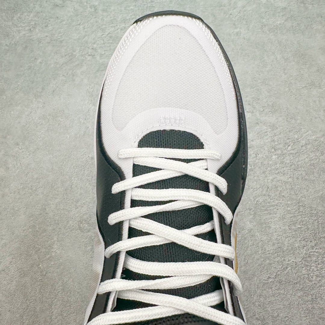 图片[4]-NK Sabrina 1 \’lonic\’ 萨布丽娜一代签名减震防滑低帮篮球鞋 FQ7377-001 灵感来自 lonescu 的罗马尼亚传统 在前掌和鞋眼处采用特殊图案 向传统的罗马尼亚艺术和建筑致敬 它配备了全掌 NK React 缓震系统 并在前脚掌处配备了 Zoom Air 气垫 大胆的任何人任何地方 信息嵌入中底 象征着 lonescu的竞争精神以及她相信梦想家可以来自任何地方 该鞋还包括带锁定中足束带系统 以帮助固定脚部 Sabrina 1 的这款产品采用光子粉尘、无烟煤色、紫红色梦幻、浅烟灰色和浅骨色配色方案 尺码：40 40.5 41 42 42.5 43 44 44.5 45 46-选品中心