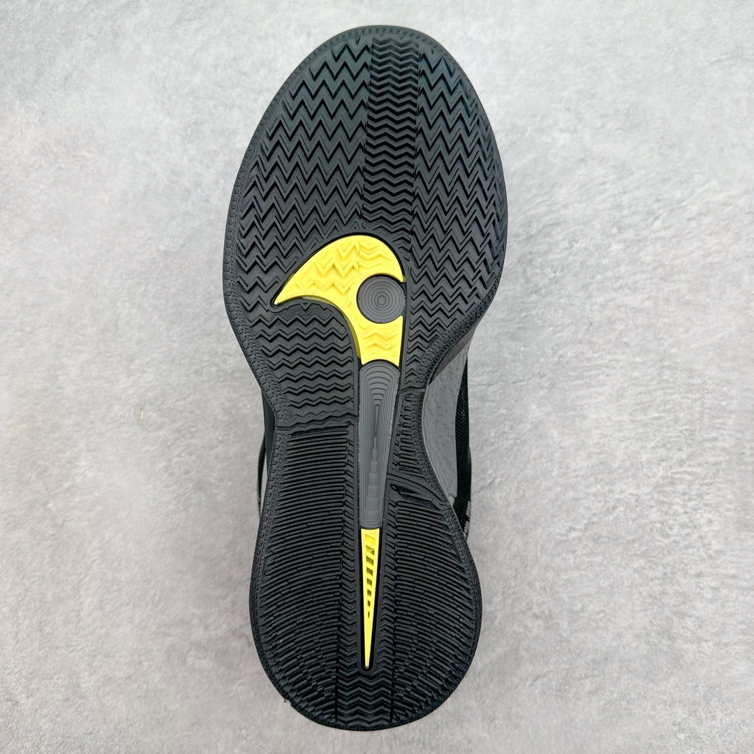 图片[9]-NK Sabrina 1 \’lonic\’ 萨布丽娜一代签名减震防滑低帮篮球鞋 FQ2174-001 灵感来自 lonescu 的罗马尼亚传统 在前掌和鞋眼处采用特殊图案 向传统的罗马尼亚艺术和建筑致敬 它配备了全掌 NK React 缓震系统 并在前脚掌处配备了 Zoom Air 气垫 大胆的任何人任何地方 信息嵌入中底 象征着 lonescu的竞争精神以及她相信梦想家可以来自任何地方 该鞋还包括带锁定中足束带系统 以帮助固定脚部 Sabrina 1 的这款产品采用光子粉尘、无烟煤色、紫红色梦幻、浅烟灰色和浅骨色配色方案 尺码：40 40.5 41 42 42.5 43 44 44.5 45 46-选品中心