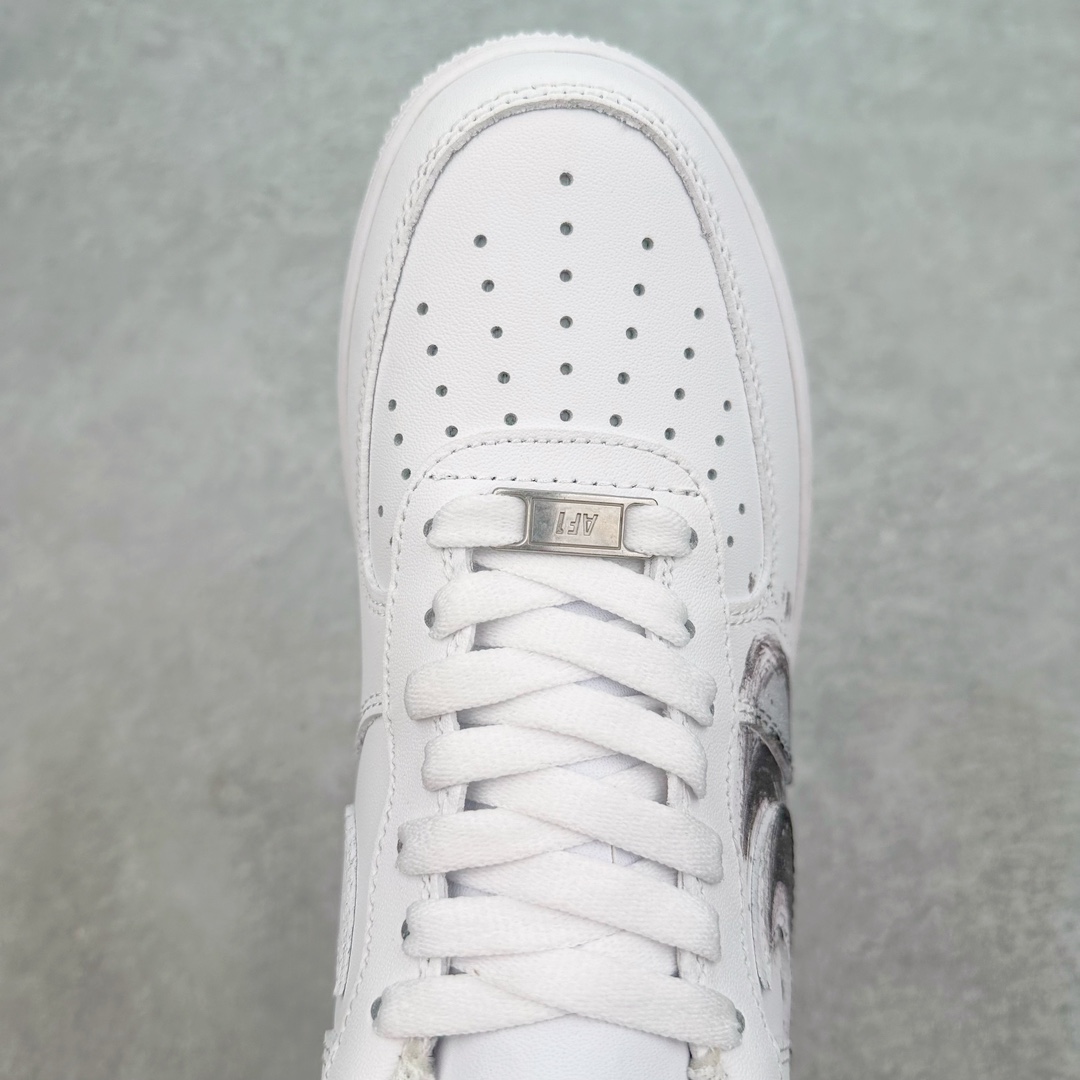 图片[4]-NK Air Force 1´07 Low 空军一号低帮百搭休闲运动板鞋 LL6976-521 柔软、弹性十足的缓震性能和出色的中底设计 横跨复古与现代的外型结合 造就出风靡全球 三十多年的Force 1 直到今天还深受青睐 尺码：36 36.5 37.5 38 38.5 39 40 40.5 41 42 42.5 43 44 44.5 45-选品中心