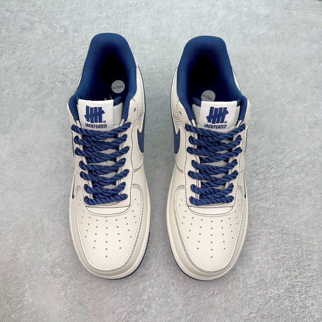 图片[2]-NK Air Force 1´07 Low 空军一号低帮百搭休闲运动板鞋 UT2023-205 柔软、弹性十足的缓震性能和出色的中底设计 横跨复古与现代的外型结合 造就出风靡全球 三十多年的Force 1 直到今天还深受青睐 尺码：36 36.5 37.5 38 38.5 39 40 40.5 41 42 42.5 43 44 44.5 45-选品中心