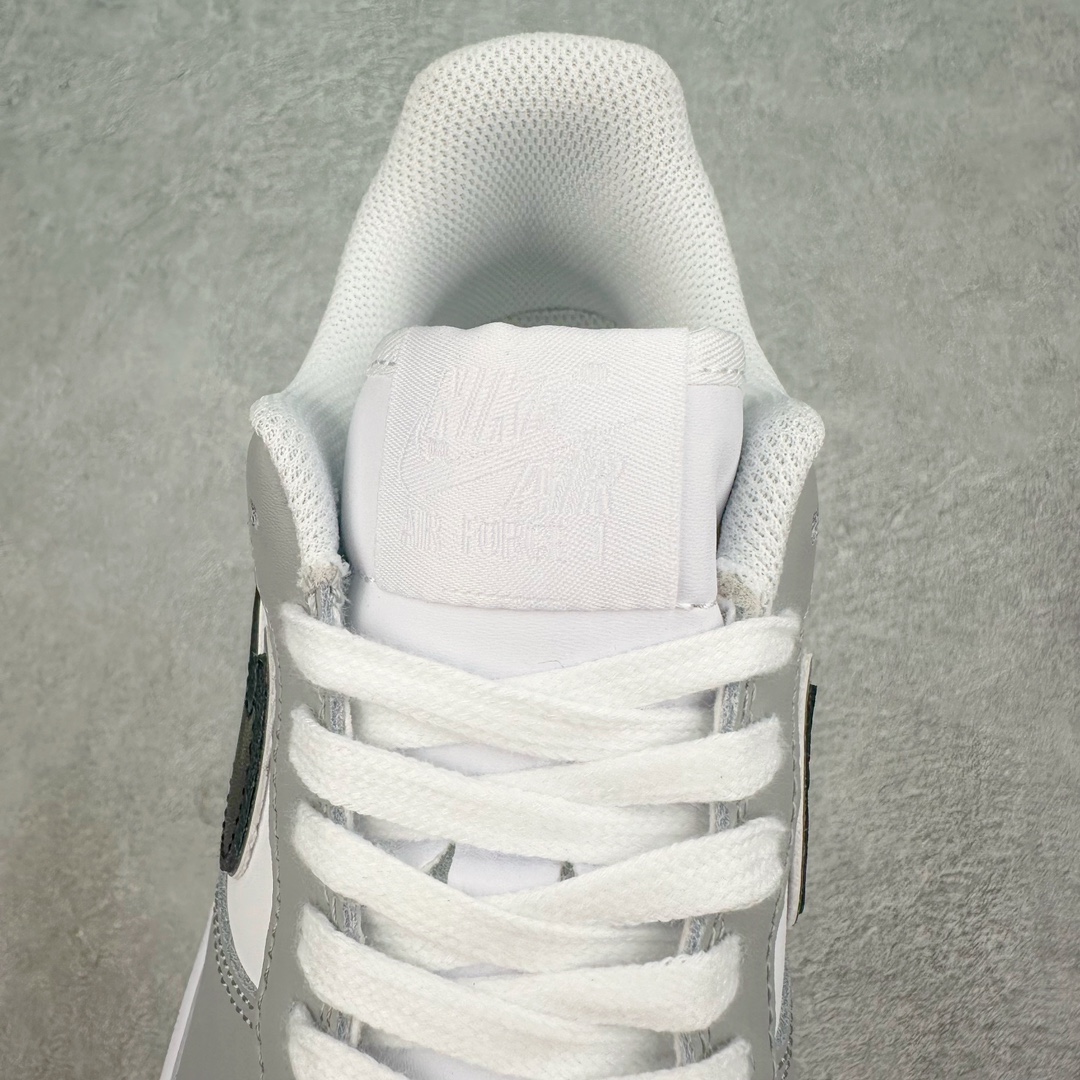 图片[5]-NK Air Force 1´07 Low 空军一号低帮百搭休闲运动板鞋 DY8899-001 柔软、弹性十足的缓震性能和出色的中底设计 横跨复古与现代的外型结合 造就出风靡全球 三十多年的Force 1 直到今天还深受青睐 尺码：36 36.5 37.5 38 38.5 39 40 40.5 41 42 42.5 43 44 44.5 45-选品中心