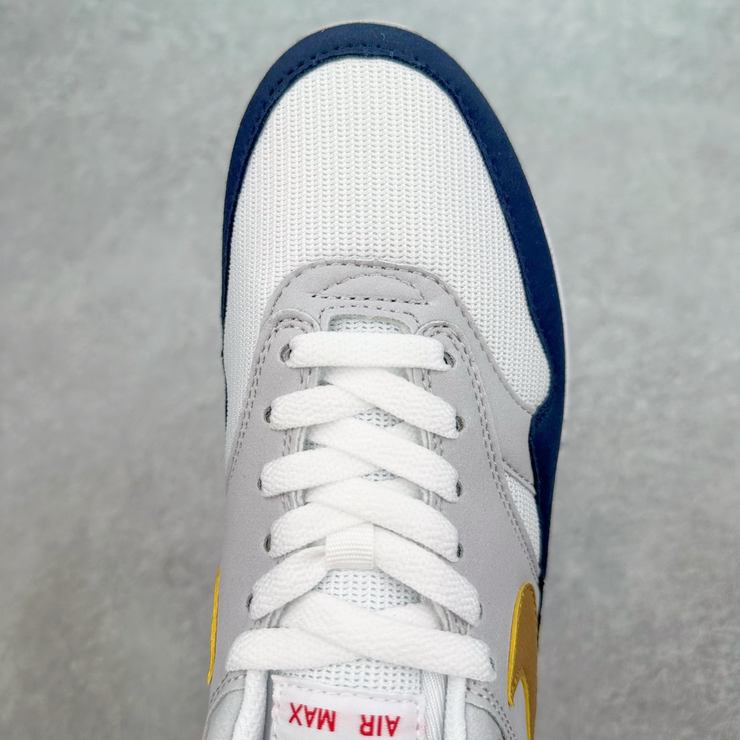 图片[4]-NK Air Max 1 初代复古气垫慢跑鞋 HM9604-400 由Tinker Hatfeld和Mark Parker在1987年设计 灵感来自于巴黎蓬皮杜中心 在参观了蓬皮杜中心之后提出了Air Max的标志性开窗可视气垫的理念 并将其实际开发成功 是NK史上第一双可视气垫跑鞋 凭借着Air Max气垫带来的舒适脚感和鞋面面料上的不断精进才使得Air Max 1在现如今都是复古慢跑鞋的首选 深厚的历史渊源 独特的流线形设计 极为复古的外观使得它深受鞋迷的喜爱 尺码：36 36.5 37.5 38 38.5 39 40 40.5 41 42 42.5 43 44 44.5 45 46 47.5-选品中心