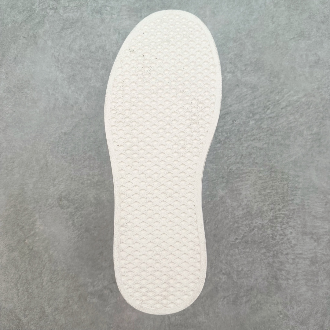 图片[9]-Ecco爱步2024四季爆款男鞋 柔酷7号系列 简单耐看清爽版型 男士百搭休闲板鞋 黄景瑜同款 官网一比一复刻 纯手工打造 质感妥妥的 ！鞋面采用进口小牛皮+透气头层猪皮里，鞋底采用高端顶级TPR环保科技材料 磨具贴合鞋底给你不一样的缓力性能 特点 舒适 增强运动性 高端大气时尚不失稳重 值得推荐！尺码：38 39 40 41 42 43 44（皮鞋码）-选品中心