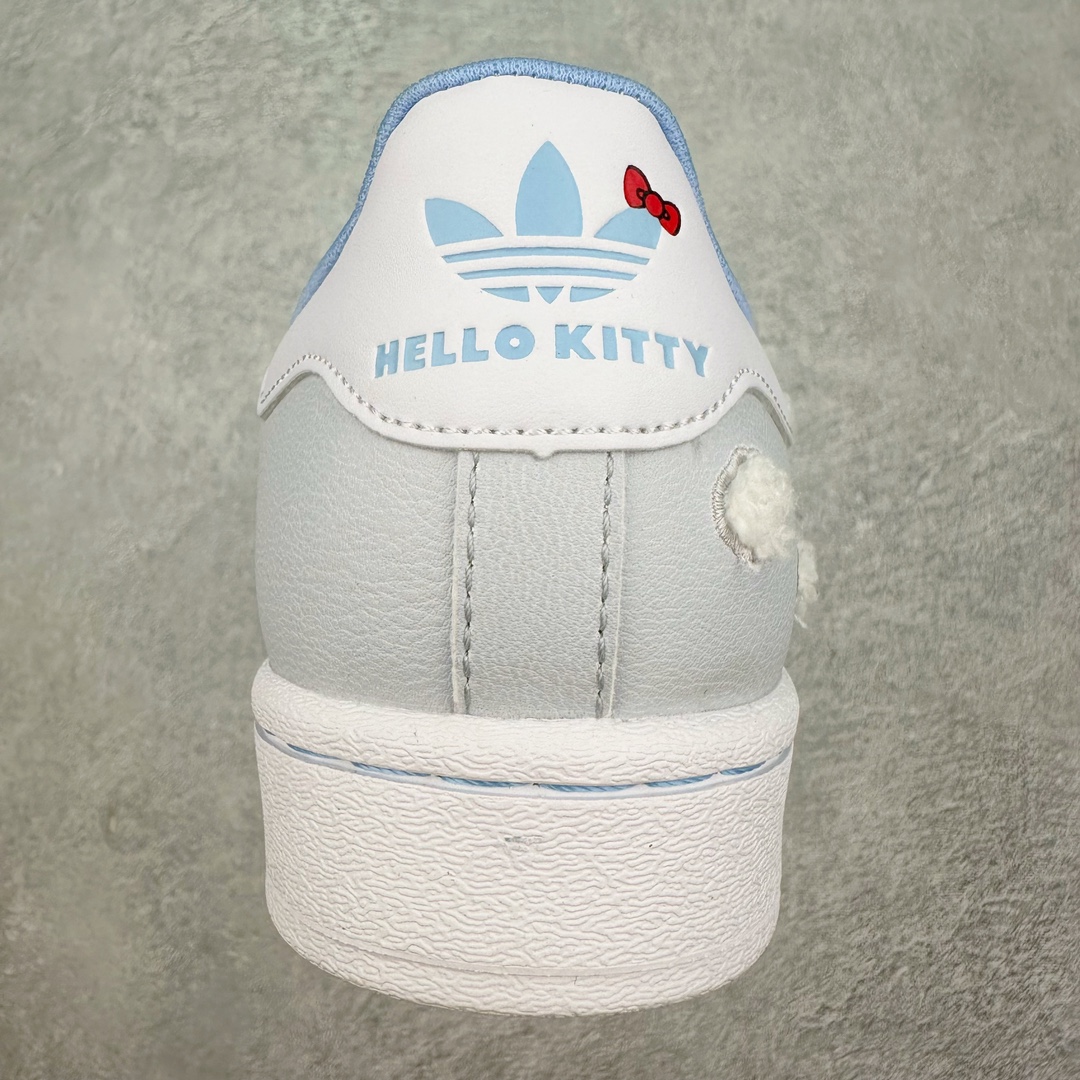 图片[8]-AD Originals Superstar 经典复古贝壳头板鞋 IF7021 诞生于1969年 是第一双将全皮面鞋 身与橡胶鞋头结合在一起的低帮篮球鞋 Superstar最开始 是作为高帮篮球鞋Pro Model的低帮版本而出现的 但因为其独特和醒目的橡胶鞋头造型而让大家熟知 被大家形象地称为\\\”shelltoe\\\”贝壳头 在70年代的美国职业篮球场上 接近3/4的NBA球员都将这双Superstar作为场上用鞋 80年代之后 经过不断的改良和发展 Superstar逐渐成为横跨时装、音乐、街头文化、休闲和运动等各大领域的时尚潮鞋 尺码：36 36.5 37 38 38.5 39 40 40.5 41 42 42.5 43 44 44.5 45-选品中心