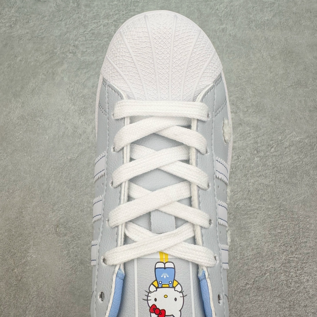 图片[4]-AD Originals Superstar 经典复古贝壳头板鞋 IF7021 诞生于1969年 是第一双将全皮面鞋 身与橡胶鞋头结合在一起的低帮篮球鞋 Superstar最开始 是作为高帮篮球鞋Pro Model的低帮版本而出现的 但因为其独特和醒目的橡胶鞋头造型而让大家熟知 被大家形象地称为\\\”shelltoe\\\”贝壳头 在70年代的美国职业篮球场上 接近3/4的NBA球员都将这双Superstar作为场上用鞋 80年代之后 经过不断的改良和发展 Superstar逐渐成为横跨时装、音乐、街头文化、休闲和运动等各大领域的时尚潮鞋 尺码：36 36.5 37 38 38.5 39 40 40.5 41 42 42.5 43 44 44.5 45-选品中心