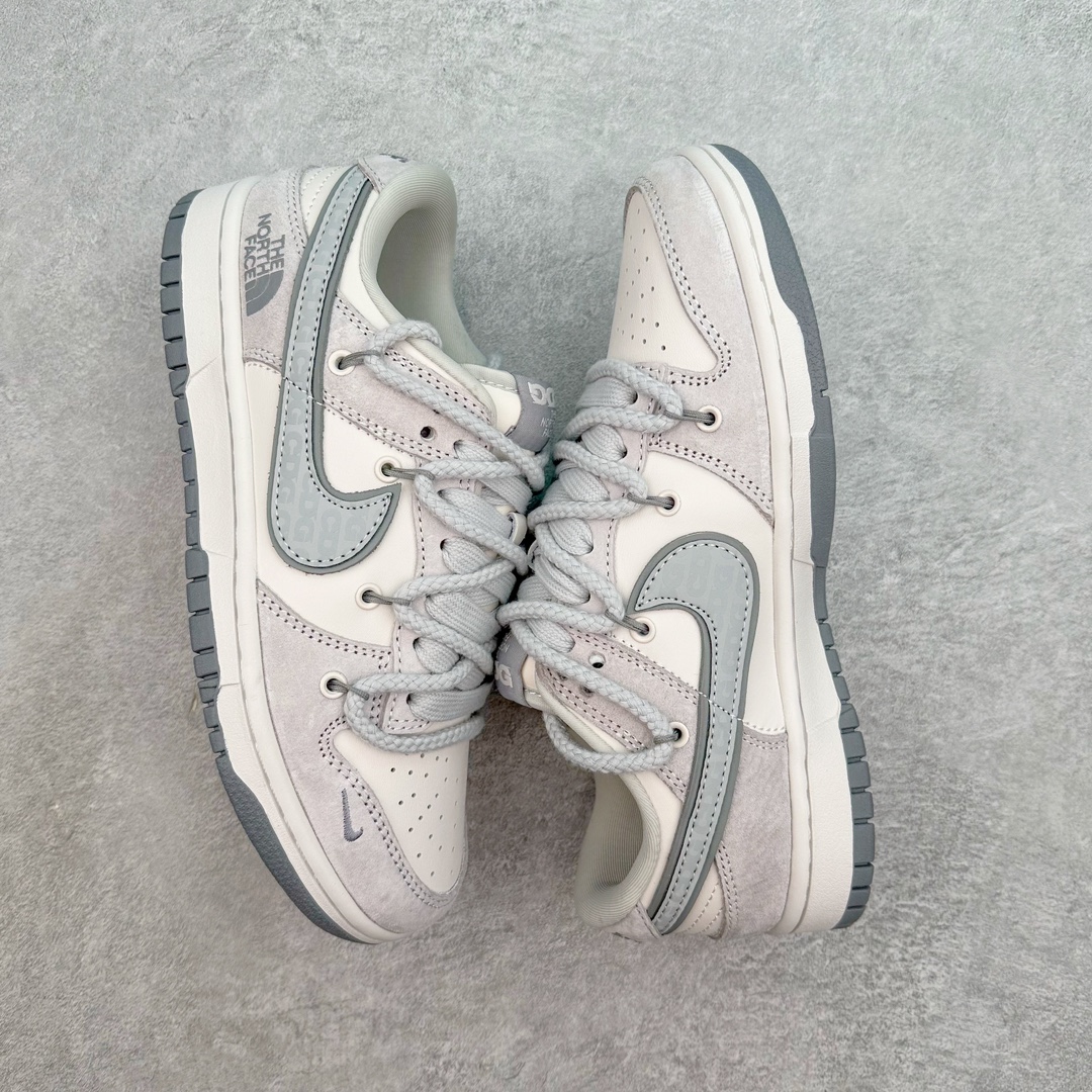 图片[3]-NK Dunk Low 定制配色 XX2025-327 大厂出品 极力推荐 原装头层材料 独家版型蒸餾加工帶來的是更好的视觉和脚感体验大厂纯原品质出货 清洁度 电绣工艺 皮料切割干净无任何毛边 细节完美 尺码：36 36.5 37.5 38 38.5 39 40 40.5 41 42 42.5 43 44 44.5 45 46 47.5-选品中心