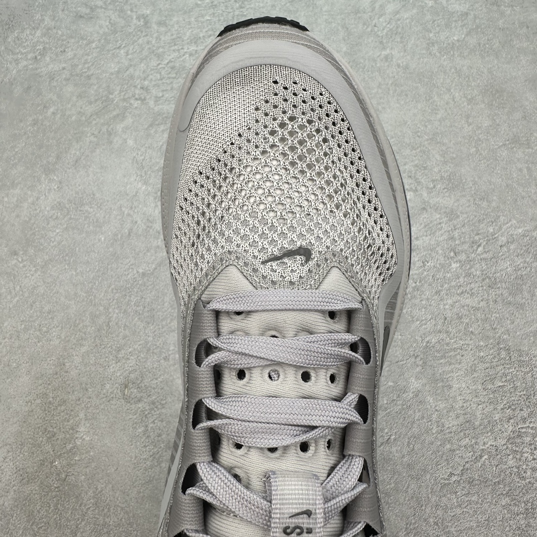 图片[4]-＃特价福利 NK Pegasus Premium 飞马全掌气垫跑步运动鞋 气垫的究极进化 NIKE2025新王炸 • 在特有Air科技加持下，耐克带来全新Pegasus Premium。这款跑鞋在传承耐克飞马（Pegasus）系列标志性的缓震功能的同时，将首次搭载耐克的塑型可视化Air Zoom气垫单元。• 塑型Air Zoom气垫单元贴合脚部的自然轮廓，帮助跑者在从后跟到脚趾的过渡中能够有效传递力量，带来一种前所未有的轻盈、顺畅回馈体验。中底采用ZoomX泡绵，后跟则使用ReactX泡绵，为跑者提供稳定流畅的推进感。• 塑型可视化Air Zoom气垫单元和精心配置的泡绵组合，让Pegasus Premium成为耐克飞马系列中颇具能量回馈的鞋款。• 全新Pegasus Premium不仅展示了耐克势头强劲的创新周期，证明了其特有的Air科技的强大实力，更体现了耐克倾听和服务运动员的能力。尺码：36 37.5 38 39 40 41 42 43 44 45-选品中心