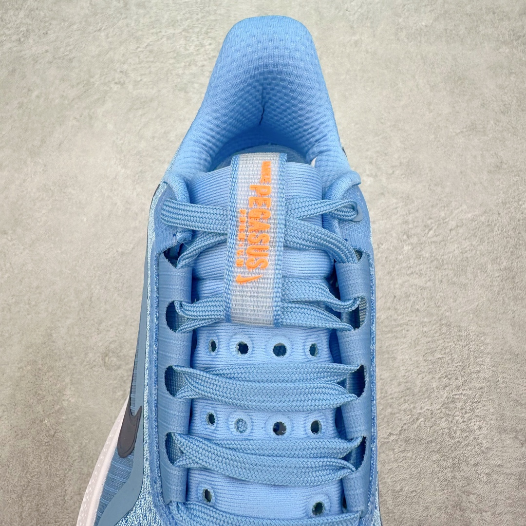 图片[5]-＃特价福利 NK Pegasus Premium 飞马全掌气垫跑步运动鞋 气垫的究极进化 NIKE2025新王炸 • 在特有Air科技加持下，耐克带来全新Pegasus Premium。这款跑鞋在传承耐克飞马（Pegasus）系列标志性的缓震功能的同时，将首次搭载耐克的塑型可视化Air Zoom气垫单元。• 塑型Air Zoom气垫单元贴合脚部的自然轮廓，帮助跑者在从后跟到脚趾的过渡中能够有效传递力量，带来一种前所未有的轻盈、顺畅回馈体验。中底采用ZoomX泡绵，后跟则使用ReactX泡绵，为跑者提供稳定流畅的推进感。• 塑型可视化Air Zoom气垫单元和精心配置的泡绵组合，让Pegasus Premium成为耐克飞马系列中颇具能量回馈的鞋款。• 全新Pegasus Premium不仅展示了耐克势头强劲的创新周期，证明了其特有的Air科技的强大实力，更体现了耐克倾听和服务运动员的能力。尺码：36 37.5 38 39 40 41 42 43 44 45-选品中心