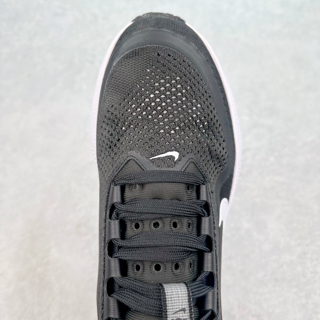 图片[4]-＃特价福利 NK Pegasus Premium 飞马全掌气垫跑步运动鞋 气垫的究极进化 NIKE2025新王炸 • 在特有Air科技加持下，耐克带来全新Pegasus Premium。这款跑鞋在传承耐克飞马（Pegasus）系列标志性的缓震功能的同时，将首次搭载耐克的塑型可视化Air Zoom气垫单元。• 塑型Air Zoom气垫单元贴合脚部的自然轮廓，帮助跑者在从后跟到脚趾的过渡中能够有效传递力量，带来一种前所未有的轻盈、顺畅回馈体验。中底采用ZoomX泡绵，后跟则使用ReactX泡绵，为跑者提供稳定流畅的推进感。• 塑型可视化Air Zoom气垫单元和精心配置的泡绵组合，让Pegasus Premium成为耐克飞马系列中颇具能量回馈的鞋款。• 全新Pegasus Premium不仅展示了耐克势头强劲的创新周期，证明了其特有的Air科技的强大实力，更体现了耐克倾听和服务运动员的能力。尺码：36 37.5 38 39 40 41 42 43 44 45-选品中心