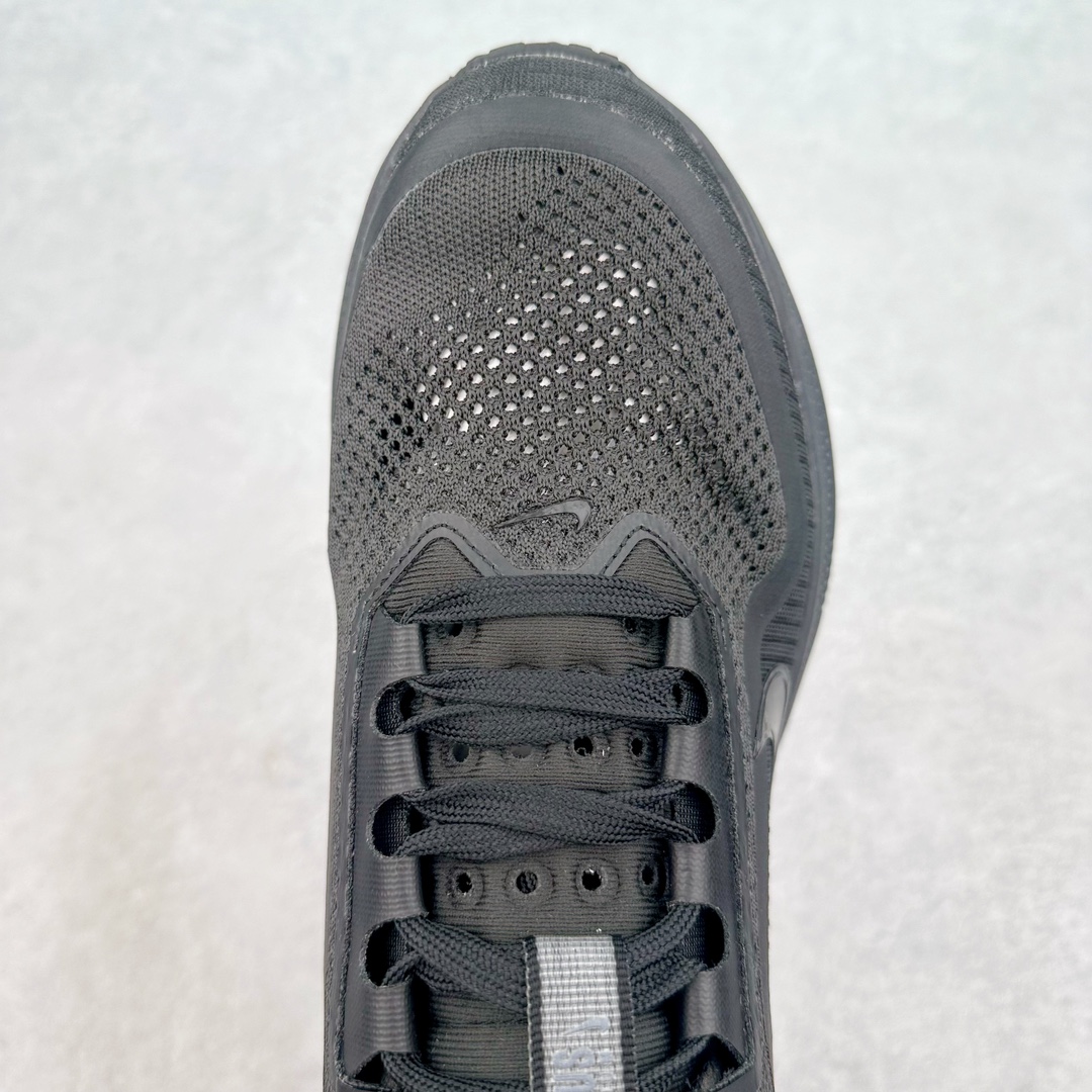 图片[4]-＃特价福利 NK Pegasus Premium 飞马全掌气垫跑步运动鞋 气垫的究极进化 NIKE2025新王炸 • 在特有Air科技加持下，耐克带来全新Pegasus Premium。这款跑鞋在传承耐克飞马（Pegasus）系列标志性的缓震功能的同时，将首次搭载耐克的塑型可视化Air Zoom气垫单元。• 塑型Air Zoom气垫单元贴合脚部的自然轮廓，帮助跑者在从后跟到脚趾的过渡中能够有效传递力量，带来一种前所未有的轻盈、顺畅回馈体验。中底采用ZoomX泡绵，后跟则使用ReactX泡绵，为跑者提供稳定流畅的推进感。• 塑型可视化Air Zoom气垫单元和精心配置的泡绵组合，让Pegasus Premium成为耐克飞马系列中颇具能量回馈的鞋款。• 全新Pegasus Premium不仅展示了耐克势头强劲的创新周期，证明了其特有的Air科技的强大实力，更体现了耐克倾听和服务运动员的能力。尺码：36 37.5 38 39 40 41 42 43 44 45-选品中心