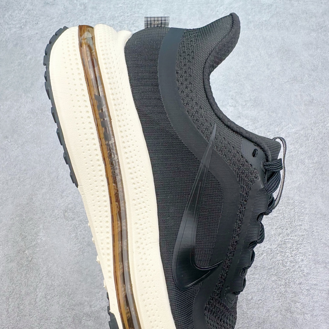 图片[6]-＃特价福利 NK Pegasus Premium 飞马全掌气垫跑步运动鞋 气垫的究极进化 NIKE2025新王炸 • 在特有Air科技加持下，耐克带来全新Pegasus Premium。这款跑鞋在传承耐克飞马（Pegasus）系列标志性的缓震功能的同时，将首次搭载耐克的塑型可视化Air Zoom气垫单元。• 塑型Air Zoom气垫单元贴合脚部的自然轮廓，帮助跑者在从后跟到脚趾的过渡中能够有效传递力量，带来一种前所未有的轻盈、顺畅回馈体验。中底采用ZoomX泡绵，后跟则使用ReactX泡绵，为跑者提供稳定流畅的推进感。• 塑型可视化Air Zoom气垫单元和精心配置的泡绵组合，让Pegasus Premium成为耐克飞马系列中颇具能量回馈的鞋款。• 全新Pegasus Premium不仅展示了耐克势头强劲的创新周期，证明了其特有的Air科技的强大实力，更体现了耐克倾听和服务运动员的能力。尺码：36 37.5 38 39 40 41 42 43 44 45-选品中心