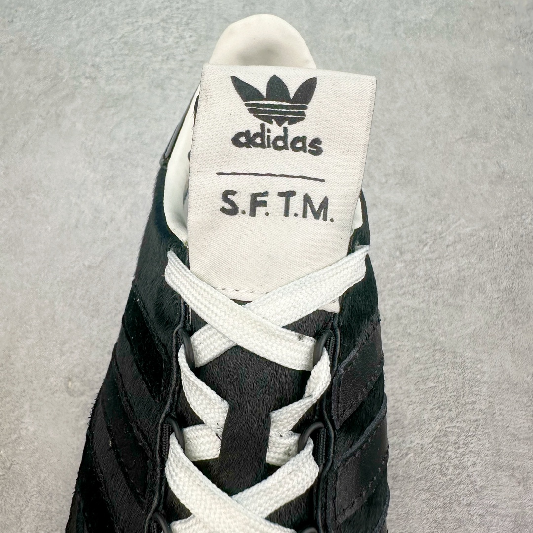 图片[5]-Song for the Mute x AD Originals SFTM-003 联名款复古慢跑鞋 ID3555 Originals与时装品牌Song for the Mute即将迎来第三个合作系列 这个系列主打的也是怀旧的氛围 采用了Country OG这个诞生于上世纪70年代的鞋款 尼龙和绒面革的梦幻拼接 低调而富有质感 呈现SFTM一贯的面料美学 三款不同风格的配色 亮点十足的斑点鞋带 体现怀旧主义和前卫设计无缝交织 鞋款采用了低帮的造型 方便日常穿着 同时对于外底做了处理 皮革材质和尼龙布材质的组合也更具是时代感 尺码：36 36.5 37 38 38.5 39 40 40.5 41 42 42.5 43 44 44.5 45-选品中心