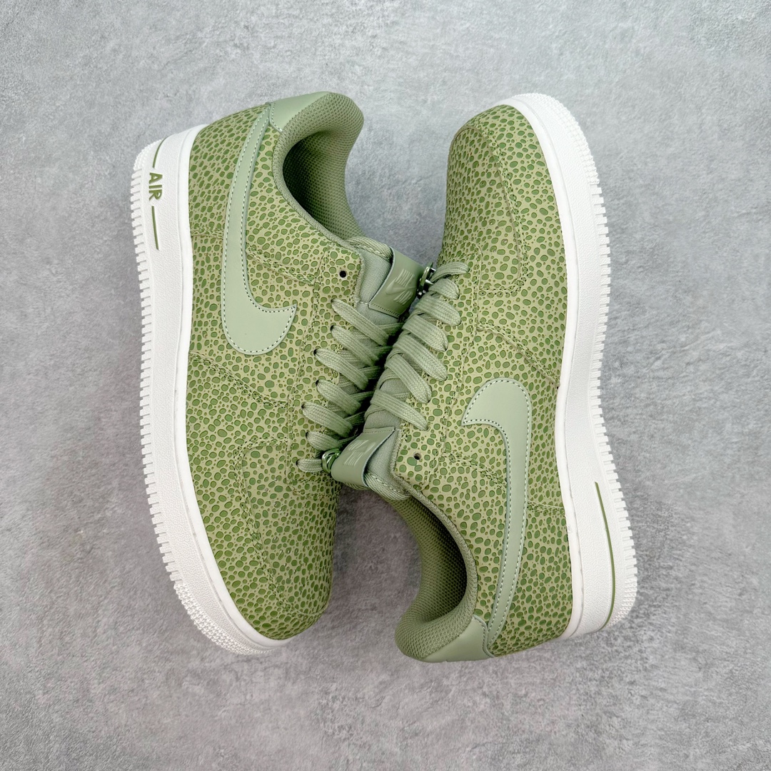 图片[3]-NK Air Force 1´07 Low 空军一号低帮百搭休闲运动板鞋 FV6519-200 柔软、弹性十足的缓震性能和出色的中底设计 横跨复古与现代的外型结合 造就出风靡全球 三十多年的Force 1 直到今天还深受青睐 尺码：36 36.5 37.5 38 38.5 39 40 40.5 41 42 42.5 43 44 44.5 45-选品中心