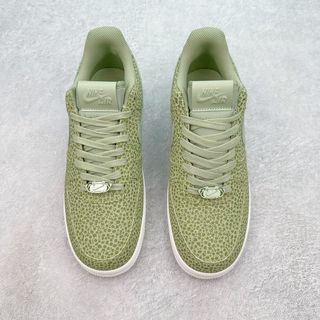 图片[2]-NK Air Force 1´07 Low 空军一号低帮百搭休闲运动板鞋 FV6519-200 柔软、弹性十足的缓震性能和出色的中底设计 横跨复古与现代的外型结合 造就出风靡全球 三十多年的Force 1 直到今天还深受青睐 尺码：36 36.5 37.5 38 38.5 39 40 40.5 41 42 42.5 43 44 44.5 45-选品中心