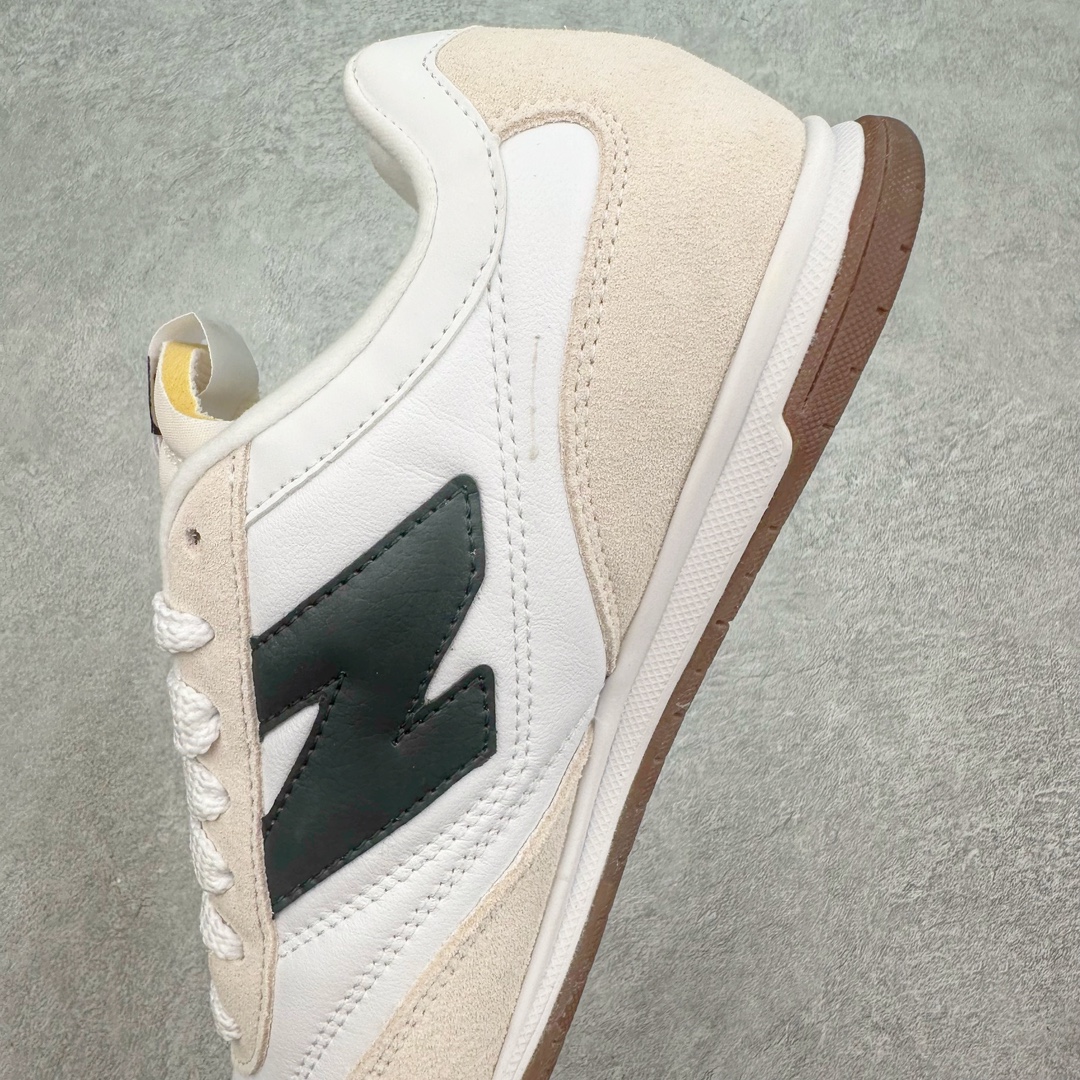New Balance URC42 New Balance URC42