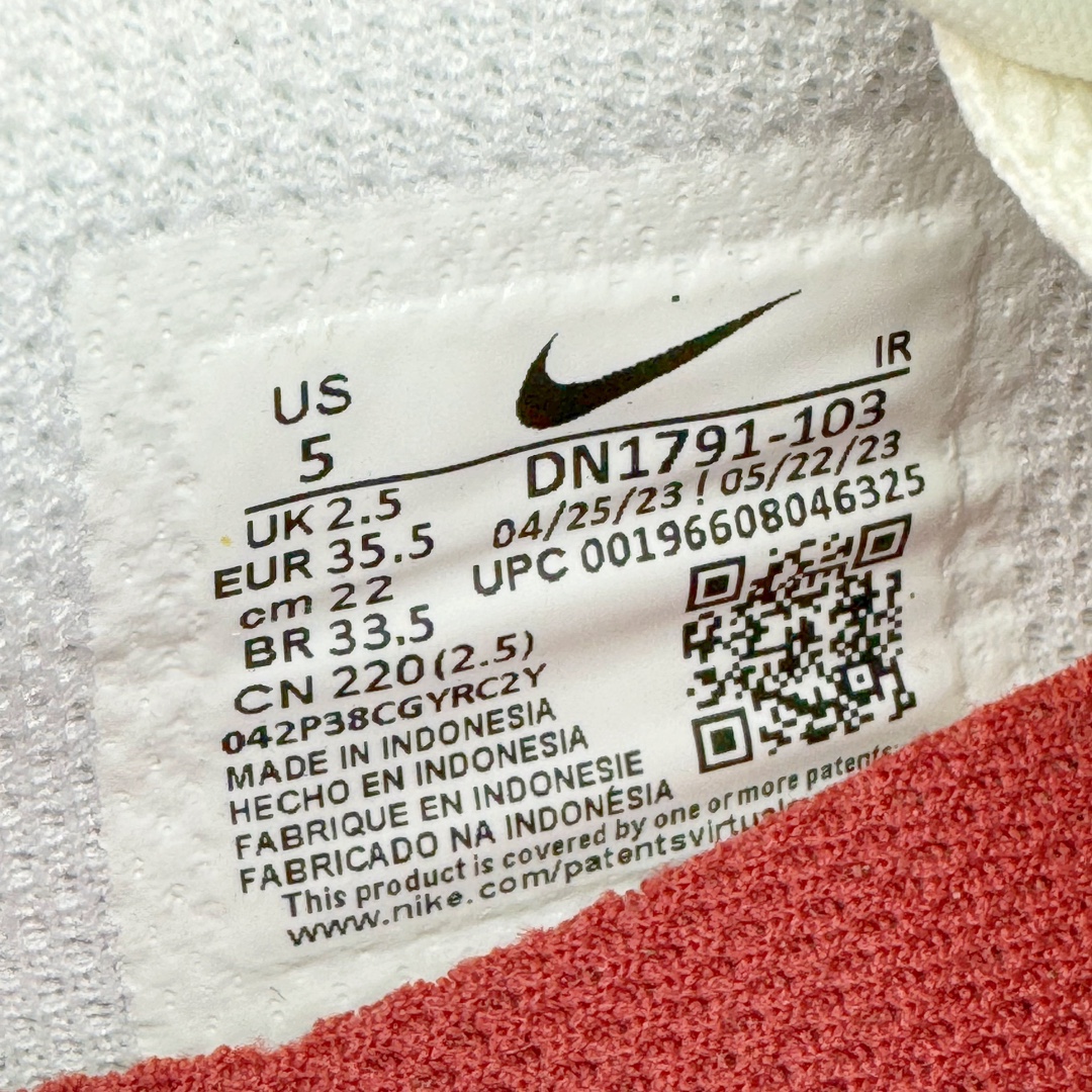 图片[12]-＃JC纯原 NK Classic Cortez Leather 阿甘复古初代皮革慢跑鞋 DN1791-103 实体平台指令订单 全套原纸板楦头开发 原厂数据大底磨具 一比一鞋头弧度高度鞋身弧度 细节品控鞋型随意对比 正确烫金高频细节 公司级标准检验QC 区分市面一切版本 完美复刻阿甘复古鞋型 尺码：35.5 36 36.5 37.5 38 38.5 39 40 40.5 41 42 42.5 43 44 45-选品中心