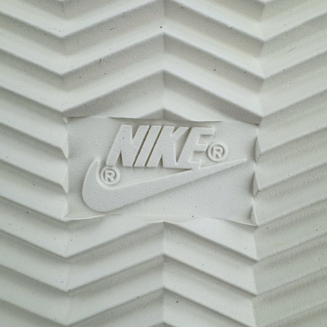 图片[20]-＃JC纯原 NK Classic Cortez Leather 阿甘复古初代皮革慢跑鞋 DN1791-103 实体平台指令订单 全套原纸板楦头开发 原厂数据大底磨具 一比一鞋头弧度高度鞋身弧度 细节品控鞋型随意对比 正确烫金高频细节 公司级标准检验QC 区分市面一切版本 完美复刻阿甘复古鞋型 尺码：35.5 36 36.5 37.5 38 38.5 39 40 40.5 41 42 42.5 43 44 45-选品中心