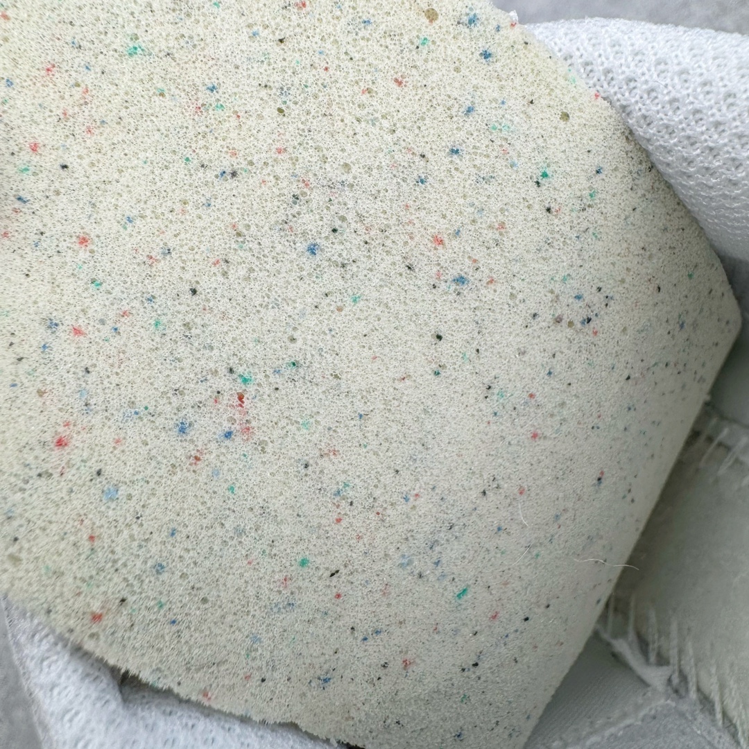 图片[11]-＃JC纯原 NK Classic Cortez Leather 阿甘复古初代皮革慢跑鞋 DN1791-103 实体平台指令订单 全套原纸板楦头开发 原厂数据大底磨具 一比一鞋头弧度高度鞋身弧度 细节品控鞋型随意对比 正确烫金高频细节 公司级标准检验QC 区分市面一切版本 完美复刻阿甘复古鞋型 尺码：35.5 36 36.5 37.5 38 38.5 39 40 40.5 41 42 42.5 43 44 45-选品中心