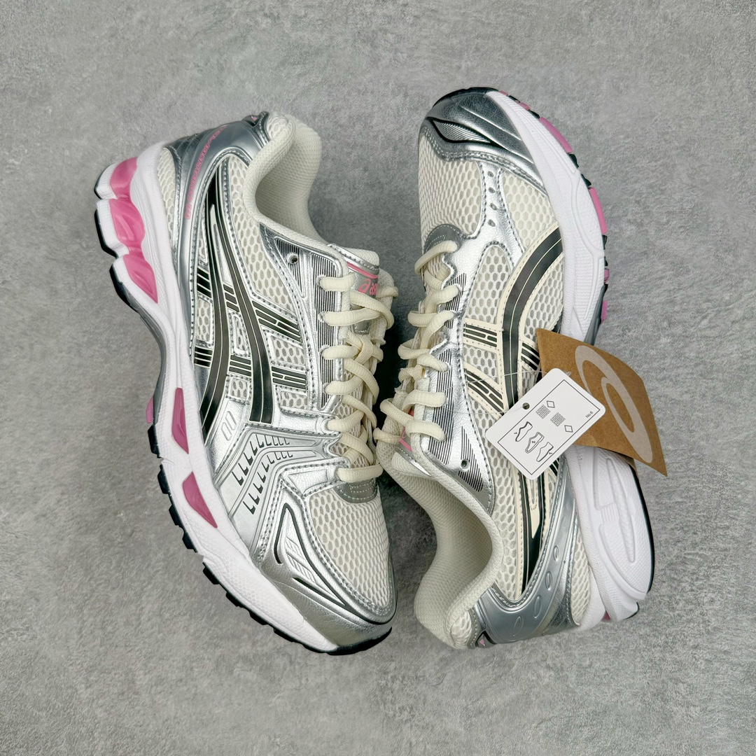 图片[3]-＃HK纯原 ASICS GEL-KAYANO 14 亚瑟士K14系列户外复古潮流百搭织物合成革缓震休闲跑步鞋 原装纸板楦头开发 独家私模五层组合大底 原厂定制缓震硅胶加持 原盒原配 官方四联吊牌 原装Ortholite轻量化鞋垫 设计师 Hidenori Yamashita 以「Flash」一词为灵感 创造出未来感金属色鞋面 改造升级内在性能 由内而外全面革新 为 GEL-KAYANO 家族传承及经典跑鞋文化的延续 创下里程碑式作品 K14跑鞋重新诠释了复古的跑步形状 并以其 2000 年代后期的美学理念重新铺装 银色与蓝色的鞋面极为高档 网面铺陈与鞋面、鞋头多处细节位增添了透气性 鞋后跟部中底上以及多密度耐磨鞋底增加了 GEL 缓震胶 提供高抗冲击性、缓冲性、可保护脚部免受地面冲击的影响 穿着舒适性十足 尺码：35.5 36 37 37.5 38 39 39.5 40.5 41.5 42 42.5 43.5 44 45-选品中心