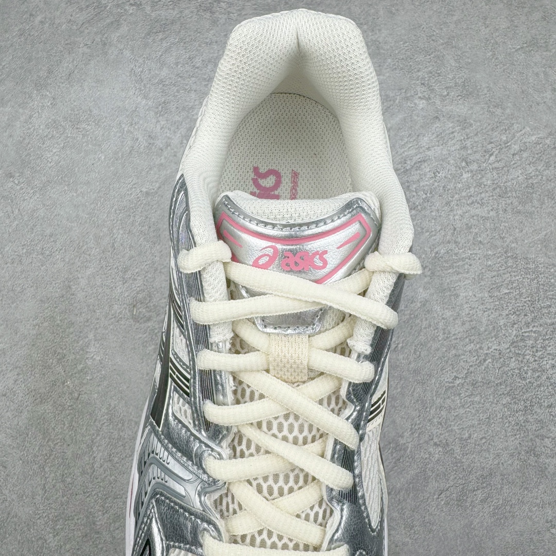 图片[5]-＃HK纯原 ASICS GEL-KAYANO 14 亚瑟士K14系列户外复古潮流百搭织物合成革缓震休闲跑步鞋 原装纸板楦头开发 独家私模五层组合大底 原厂定制缓震硅胶加持 原盒原配 官方四联吊牌 原装Ortholite轻量化鞋垫 设计师 Hidenori Yamashita 以「Flash」一词为灵感 创造出未来感金属色鞋面 改造升级内在性能 由内而外全面革新 为 GEL-KAYANO 家族传承及经典跑鞋文化的延续 创下里程碑式作品 K14跑鞋重新诠释了复古的跑步形状 并以其 2000 年代后期的美学理念重新铺装 银色与蓝色的鞋面极为高档 网面铺陈与鞋面、鞋头多处细节位增添了透气性 鞋后跟部中底上以及多密度耐磨鞋底增加了 GEL 缓震胶 提供高抗冲击性、缓冲性、可保护脚部免受地面冲击的影响 穿着舒适性十足 尺码：35.5 36 37 37.5 38 39 39.5 40.5 41.5 42 42.5 43.5 44 45-选品中心