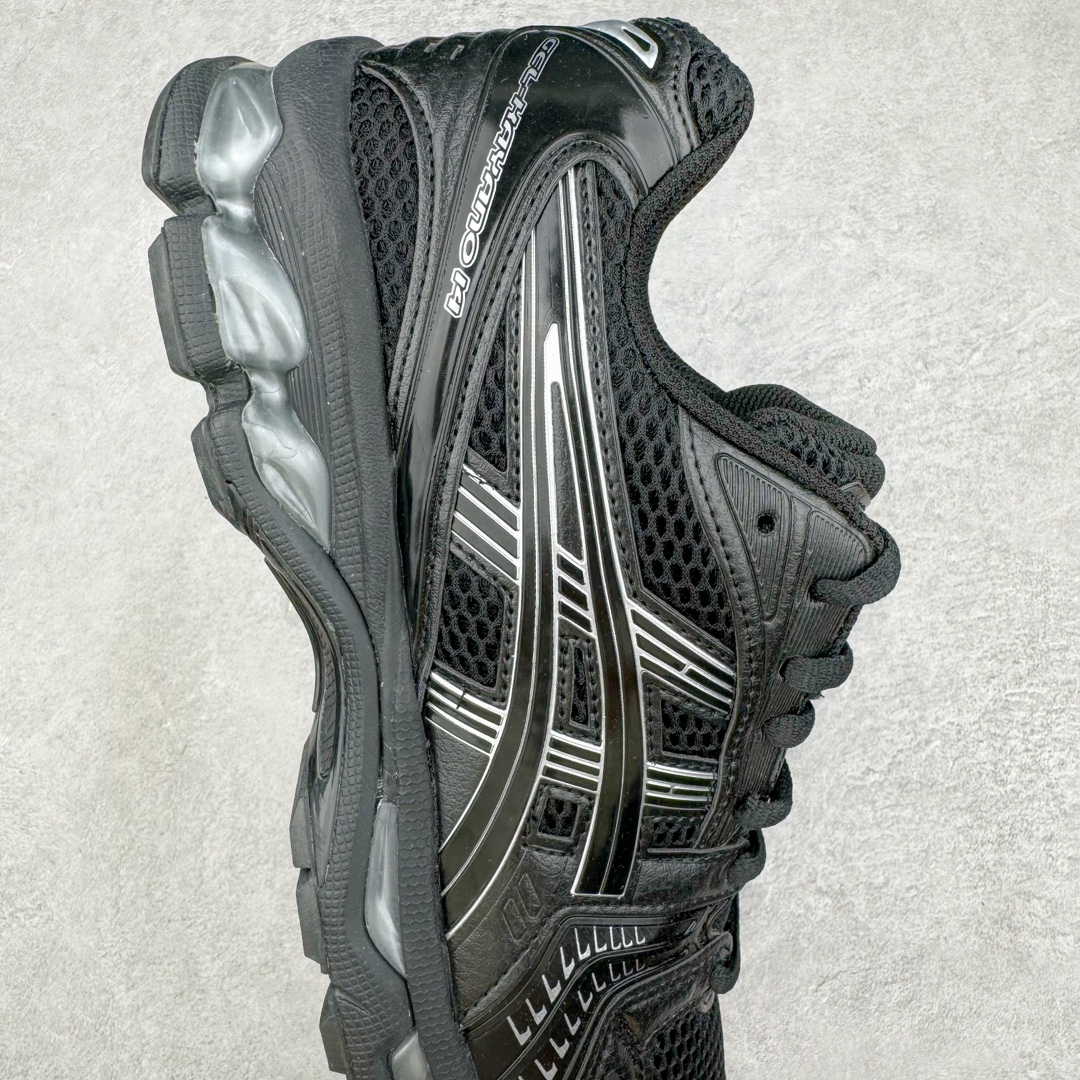 图片[6]-＃HK纯原 ASICS GEL-KAYANO 14 亚瑟士K14系列户外复古潮流百搭织物合成革缓震休闲跑步鞋 原装纸板楦头开发 独家私模五层组合大底 原厂定制缓震硅胶加持 原盒原配 官方四联吊牌 原装Ortholite轻量化鞋垫 设计师 Hidenori Yamashita 以「Flash」一词为灵感 创造出未来感金属色鞋面 改造升级内在性能 由内而外全面革新 为 GEL-KAYANO 家族传承及经典跑鞋文化的延续 创下里程碑式作品 K14跑鞋重新诠释了复古的跑步形状 并以其 2000 年代后期的美学理念重新铺装 银色与蓝色的鞋面极为高档 网面铺陈与鞋面、鞋头多处细节位增添了透气性 鞋后跟部中底上以及多密度耐磨鞋底增加了 GEL 缓震胶 提供高抗冲击性、缓冲性、可保护脚部免受地面冲击的影响 穿着舒适性十足 尺码：35.5 36 37 37.5 38 39 39.5 40.5 41.5 42 42.5 43.5 44 45-选品中心