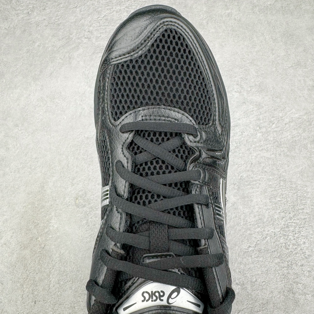 图片[4]-＃HK纯原 ASICS GEL-KAYANO 14 亚瑟士K14系列户外复古潮流百搭织物合成革缓震休闲跑步鞋 原装纸板楦头开发 独家私模五层组合大底 原厂定制缓震硅胶加持 原盒原配 官方四联吊牌 原装Ortholite轻量化鞋垫 设计师 Hidenori Yamashita 以「Flash」一词为灵感 创造出未来感金属色鞋面 改造升级内在性能 由内而外全面革新 为 GEL-KAYANO 家族传承及经典跑鞋文化的延续 创下里程碑式作品 K14跑鞋重新诠释了复古的跑步形状 并以其 2000 年代后期的美学理念重新铺装 银色与蓝色的鞋面极为高档 网面铺陈与鞋面、鞋头多处细节位增添了透气性 鞋后跟部中底上以及多密度耐磨鞋底增加了 GEL 缓震胶 提供高抗冲击性、缓冲性、可保护脚部免受地面冲击的影响 穿着舒适性十足 尺码：35.5 36 37 37.5 38 39 39.5 40.5 41.5 42 42.5 43.5 44 45-选品中心