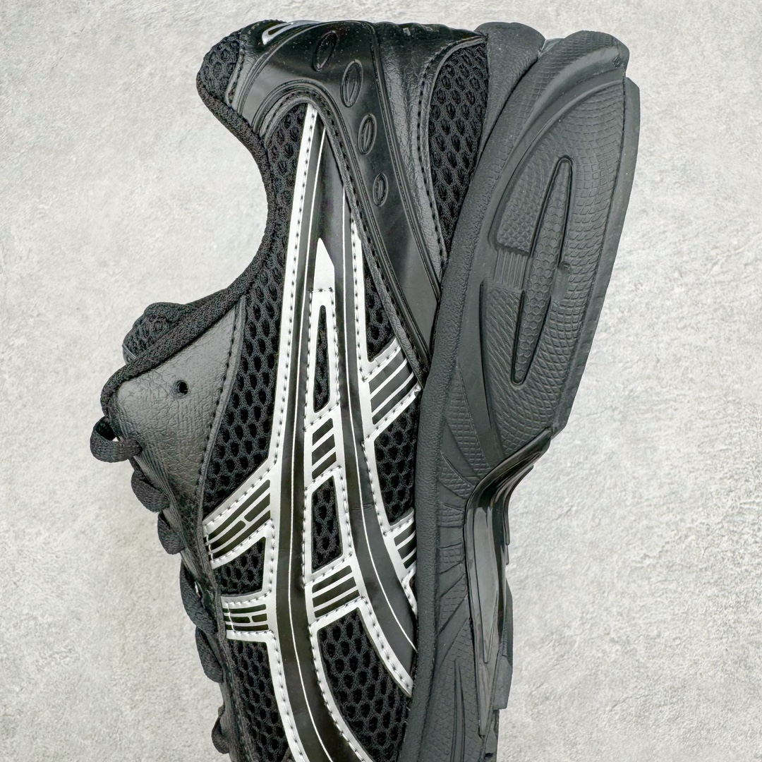 图片[7]-＃HK纯原 ASICS GEL-KAYANO 14 亚瑟士K14系列户外复古潮流百搭织物合成革缓震休闲跑步鞋 原装纸板楦头开发 独家私模五层组合大底 原厂定制缓震硅胶加持 原盒原配 官方四联吊牌 原装Ortholite轻量化鞋垫 设计师 Hidenori Yamashita 以「Flash」一词为灵感 创造出未来感金属色鞋面 改造升级内在性能 由内而外全面革新 为 GEL-KAYANO 家族传承及经典跑鞋文化的延续 创下里程碑式作品 K14跑鞋重新诠释了复古的跑步形状 并以其 2000 年代后期的美学理念重新铺装 银色与蓝色的鞋面极为高档 网面铺陈与鞋面、鞋头多处细节位增添了透气性 鞋后跟部中底上以及多密度耐磨鞋底增加了 GEL 缓震胶 提供高抗冲击性、缓冲性、可保护脚部免受地面冲击的影响 穿着舒适性十足 尺码：35.5 36 37 37.5 38 39 39.5 40.5 41.5 42 42.5 43.5 44 45-选品中心