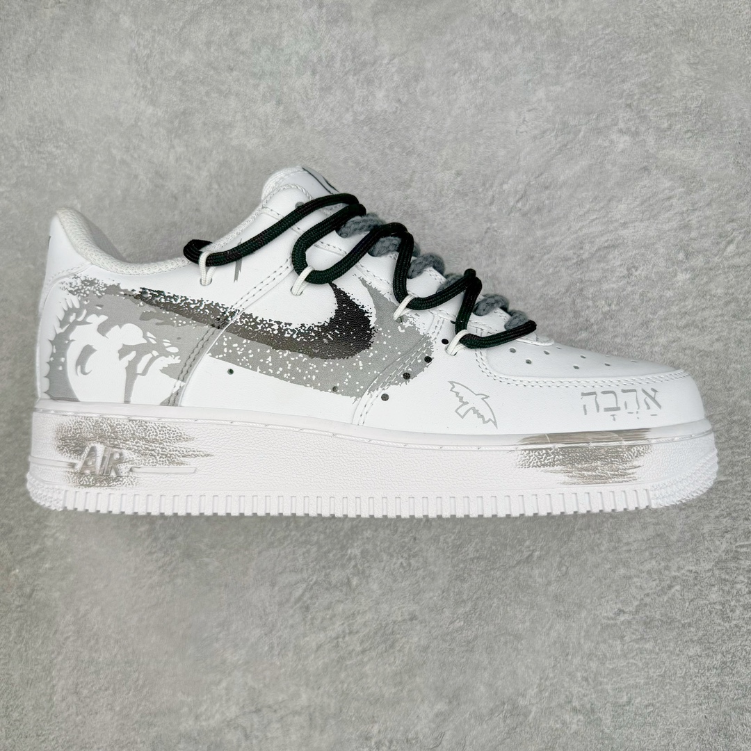 NK Air Force 1´07 Low 空军一号低帮百搭休闲运动板鞋 ZH0316-031 柔软、弹性十足的缓震性能和出色的中底设计 横跨复古与现代的外型结合 造就出风靡全球 三十多年的Force 1 直到今天还深受青睐 尺码:36 36.5 37.5 38 38.5 39 40 40.5 41 42 42.5 43 44 44.5 45-选品中心