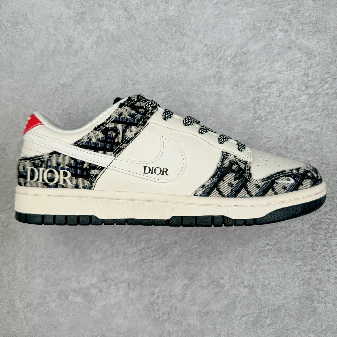 NK Dunk Low 定制配色 XY1688-010 大厂出品 极力推荐 原装头层材料 独家版型蒸餾加工帶來的是更好的视觉和脚感体验大厂纯原品质出货 清洁度 电绣工艺 皮料切割干净无任何毛边 细节完美 尺码:36 36.5 37.5 38 38.5 39 40 40.5 41 42 42.5 43 44 44.5 45 46 47.5-选品中心