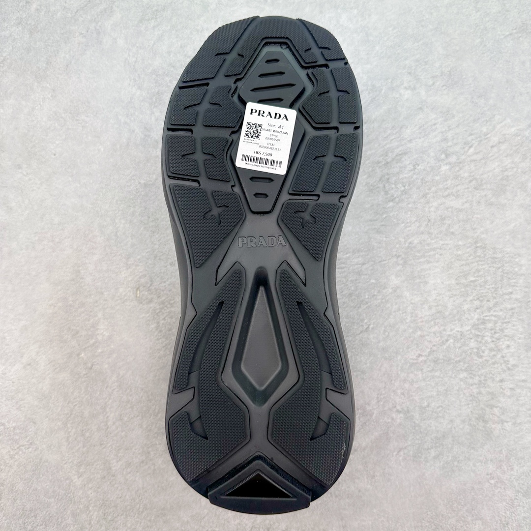 图片[9]-Prada Systeme 普拉达亮面皮革休闲时尚生活运动鞋 以现代手法重塑经典风格隐藏式鞋带造就简洁外观全手工缝制体现品牌匠人精神轻便的鞋底充满运动感 尺码：35 36 37 38 39 40 41 42 43 44 45-选品中心