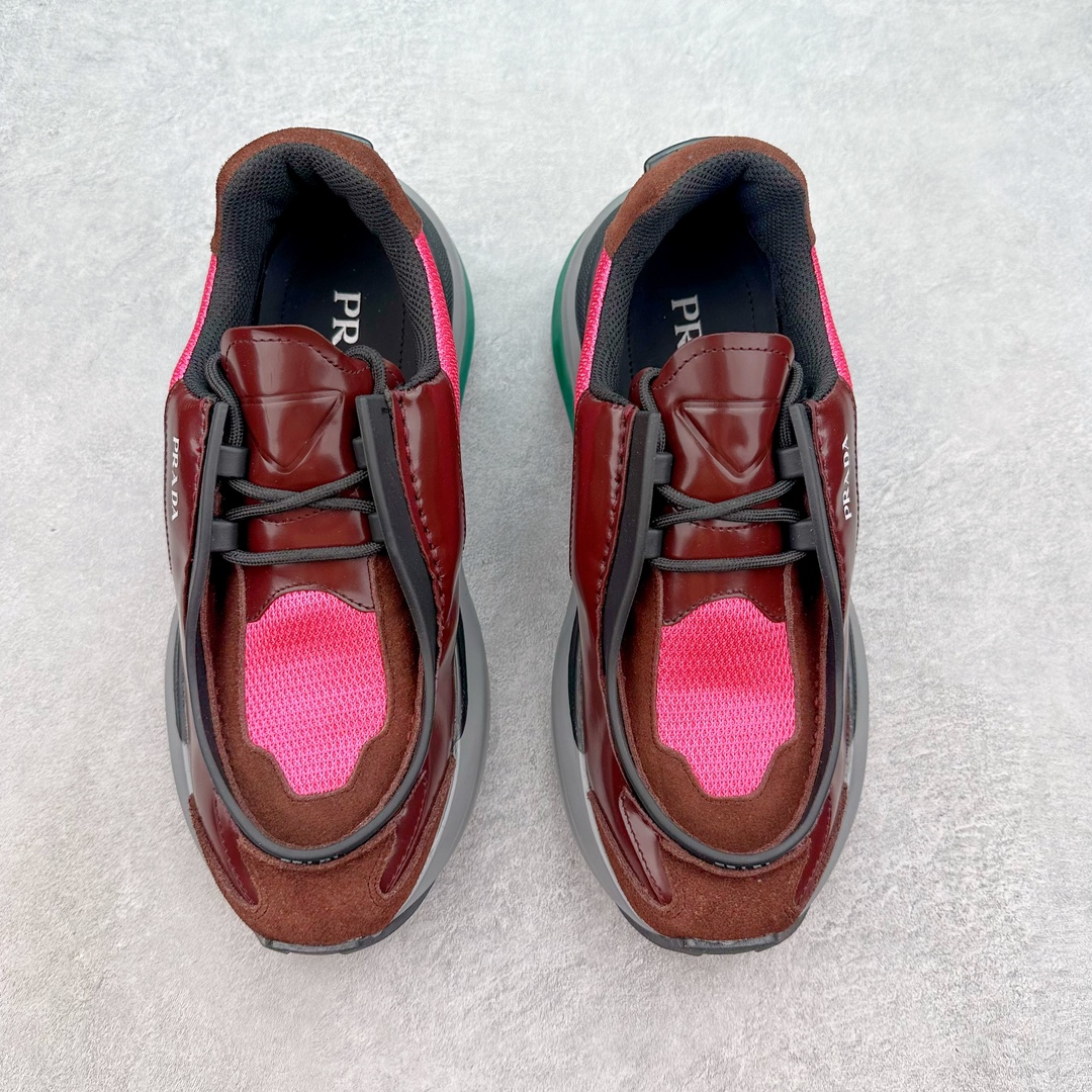 图片[2]-Prada Systeme 普拉达亮面皮革休闲时尚生活运动鞋 以现代手法重塑经典风格隐藏式鞋带造就简洁外观全手工缝制体现品牌匠人精神轻便的鞋底充满运动感 尺码：35 36 37 38 39 40 41 42 43 44 45-选品中心