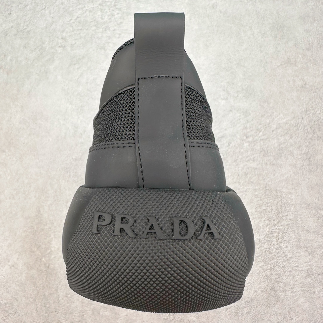 图片[8]-Prada Systeme 普拉达亮面皮革休闲时尚生活运动鞋 以现代手法重塑经典风格隐藏式鞋带造就简洁外观全手工缝制体现品牌匠人精神轻便的鞋底充满运动感 尺码：35 36 37 38 39 40 41 42 43 44 45-选品中心