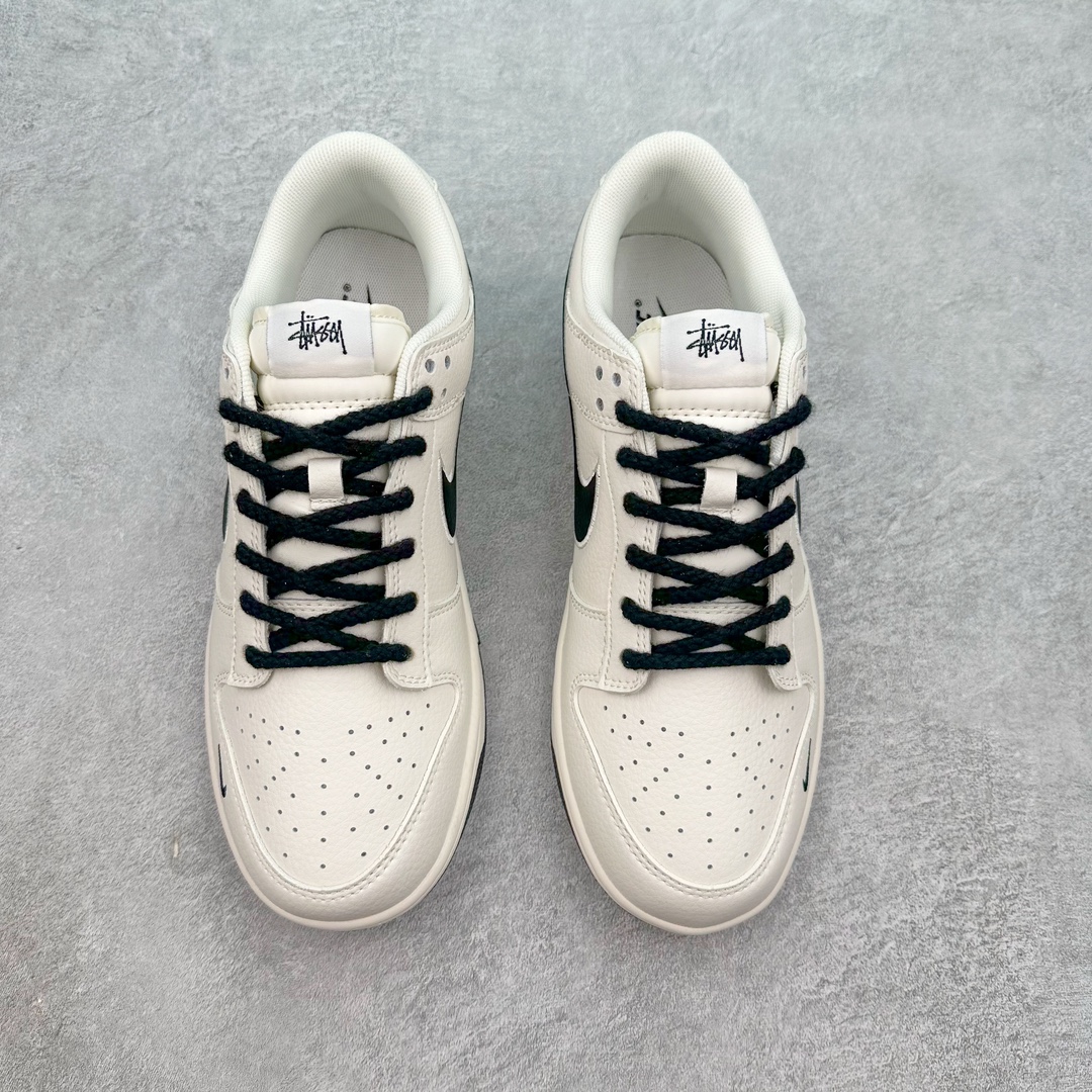 图片[2]-NK Dunk Low 定制配色 SJ2068-283 大厂出品 极力推荐 原装头层材料 独家版型蒸餾加工帶來的是更好的视觉和脚感体验大厂纯原品质出货 清洁度 电绣工艺 皮料切割干净无任何毛边 细节完美 尺码：36 36.5 37.5 38 38.5 39 40 40.5 41 42 42.5 43 44 44.5 45 46 47.5-选品中心