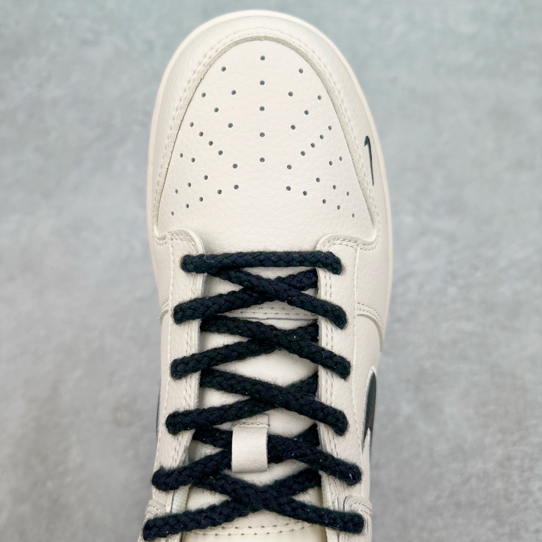 图片[4]-NK Dunk Low 定制配色 SJ2068-283 大厂出品 极力推荐 原装头层材料 独家版型蒸餾加工帶來的是更好的视觉和脚感体验大厂纯原品质出货 清洁度 电绣工艺 皮料切割干净无任何毛边 细节完美 尺码：36 36.5 37.5 38 38.5 39 40 40.5 41 42 42.5 43 44 44.5 45 46 47.5-选品中心