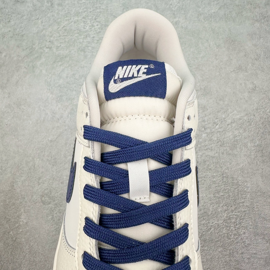 图片[5]-NK Dunk Low 定制配色 KK1888-008 大厂出品 极力推荐 原装头层材料 独家版型蒸餾加工帶來的是更好的视觉和脚感体验大厂纯原品质出货 清洁度 电绣工艺 皮料切割干净无任何毛边 细节完美 尺码：36 36.5 37.5 38 38.5 39 40 40.5 41 42 42.5 43 44 44.5 45 46 47.5-选品中心
