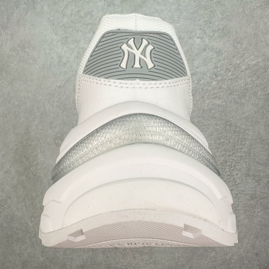 图片[8]-＃纯原 MLB Chunky Runner 2024S 复古印花老爹鞋系列低帮轻量增高厚底百搭休闲运动慢跑鞋 Korea韩国联名NY美国榄球纽约洋基队限定 目前可过轻松秒过各类鉴定 能操作的私聊 韩国代购专供 左脚内置NFC感应 区别市面贴纸假芯片 MLB专用菱形双针中底布 重点细节中底布带注胶孔 原厂NFC感应吊牌 支持鉴定 一个两位数 原盒原标 全套原楦原纸板原厂数据开发 中韩文保养标贴 绿色防霉片 平台代购专供 独家一比一RB+MD组合大底 高频后跟小人Logo精准对位立体饱满 正确网布加超迁鞋面 转印中底走线紧密 转印Logo工艺表层防刮不掉色 尺码：35 36 36.5 37.5 38 38.5 39 40 40.5 41 42 42.5 43 44 44.5 45-选品中心