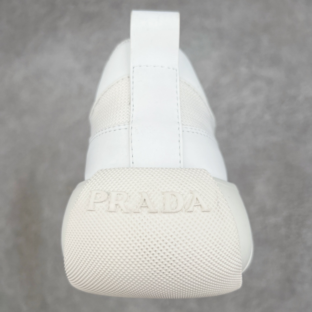 图片[8]-Prada Systeme 普拉达亮面皮革休闲时尚生活运动鞋 以现代手法重塑经典风格隐藏式鞋带造就简洁外观全手工缝制体现品牌匠人精神轻便的鞋底充满运动感 尺码：35 36 37 38 39 40 41 42 43 44 45-选品中心
