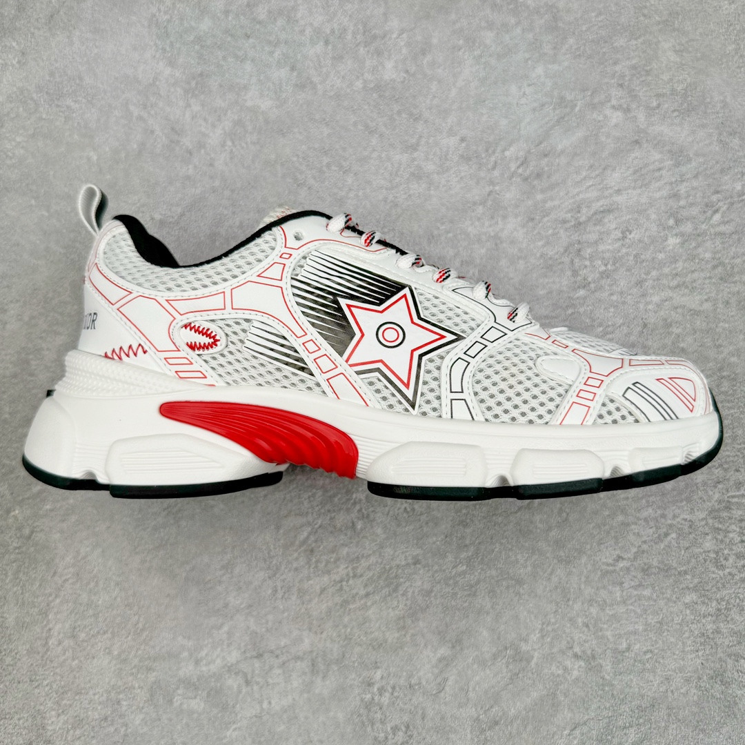 #纯原 DIOR Chrono 迪奥圆头系带 运动跑鞋 生活休闲鞋 24ss本季最新单品 彰显经典设计全新休闲运动鞋 以牛皮革和网眼织物制作 轻盈透气 侧边的CD字母非常有ior辩识度 运动风设计融合流苏细节也增添了一丝优雅气质 原版网面+牛皮拼接 TPU轻便大底 全套原版包装 尺码 35 36 37 38 39 40 41 42 43 44 45-选品中心