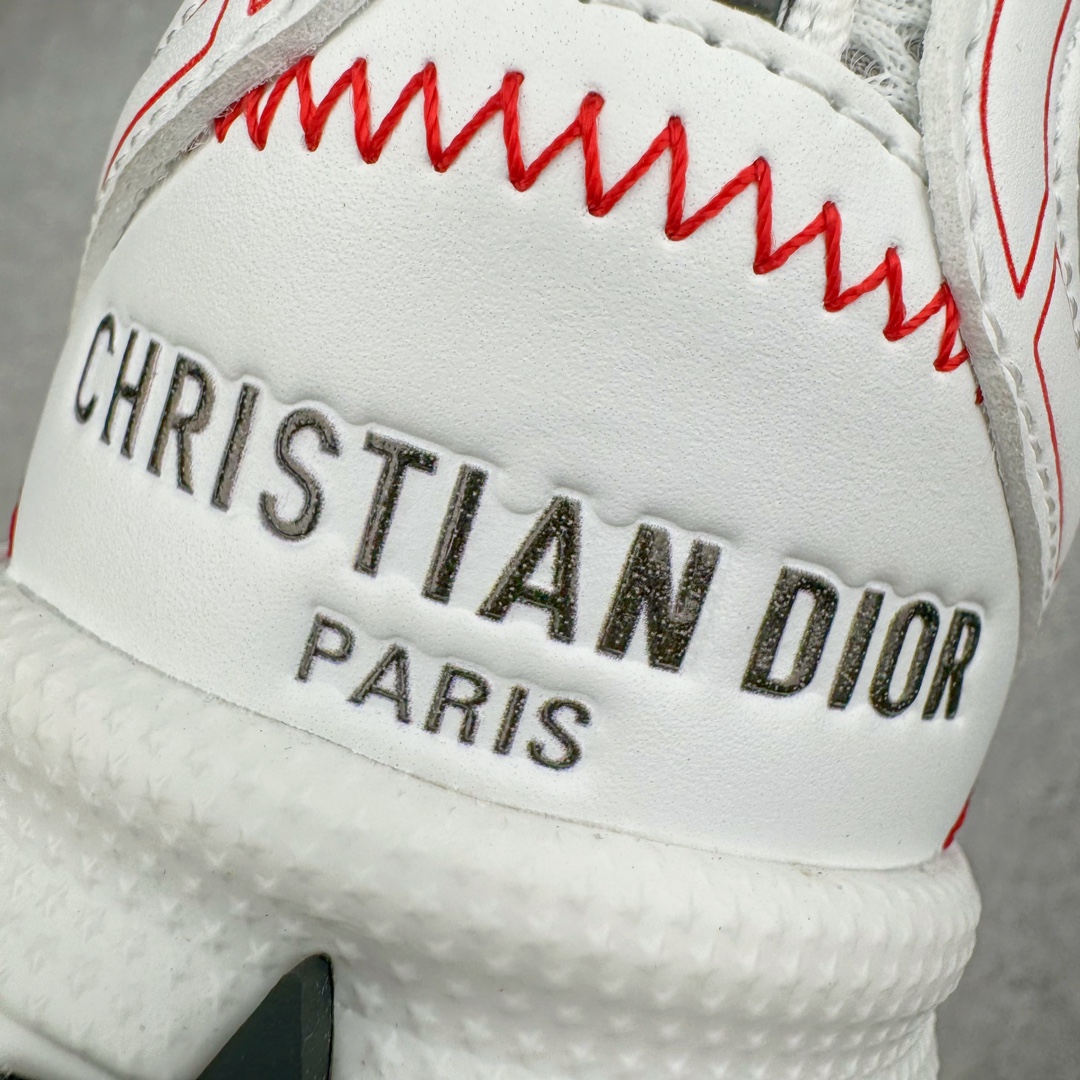 图片[12]-＃纯原 DIOR Chrono 迪奥圆头系带 运动跑鞋 生活休闲鞋 24ss本季最新单品 彰显经典设计全新休闲运动鞋 以牛皮革和网眼织物制作 轻盈透气 侧边的CD字母非常有ior辩识度 运动风设计融合流苏细节也增添了一丝优雅气质 原版网面+牛皮拼接 TPU轻便大底 全套原版包装 尺码 35 36 37 38 39 40 41 42 43 44 45-选品中心