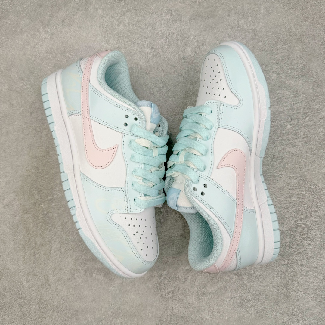 图片[3]-＃YC纯原 NK Dunk Low 冰川之语 FB9109-105 定制系列天花板 无原鞋不开发 全系列得物原鞋一比一校对开发 配色持续更新中 终端对接 优势输出 全套原厂楦头原纸板数据档案倾力打造 原汁原味莞产 极致还原 圈内最强针车工艺 高端零售指定版 广东原厂配套原盒原标 鞋盒分三个尺码段 原厂冲刀 超高清洁度 全鞋零毛边皮料切割 采用原厂百宏鞋带以及原厂百宏织唛舌标 内标可供原厂几率过验 进口原装条纹中底布 四线拉帮白色点胶 原厂拉帮手法遵循公司 原厂电绣 极致还原 尺码：35.5 36 36.5 37.5 38 38.5 39 40-选品中心