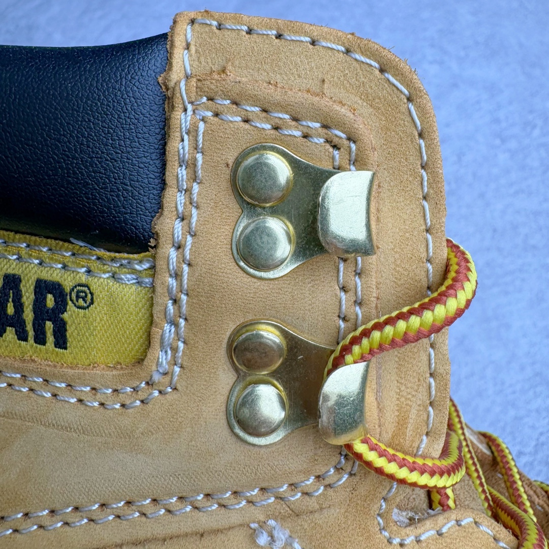 图片[12]-＃特价福利 CAT卡特 硬汉推土机品牌经典百搭户外休闲大黄靴系列 广东大厂品质 24ss秋冬新款 常年主打 时尚潮流搭配 面料釆用意大利进口磨砂牛皮 全鞋真牛皮材料 大底到五金都是代工厂原材料制作 好货不杀猪 首单质量严格把控 全套官网统一包装 今年冬季防寒户外专用 日常随意搭配 型男必备 尺码：38 39 40 41 42 43 44 (偏大一码)-选品中心