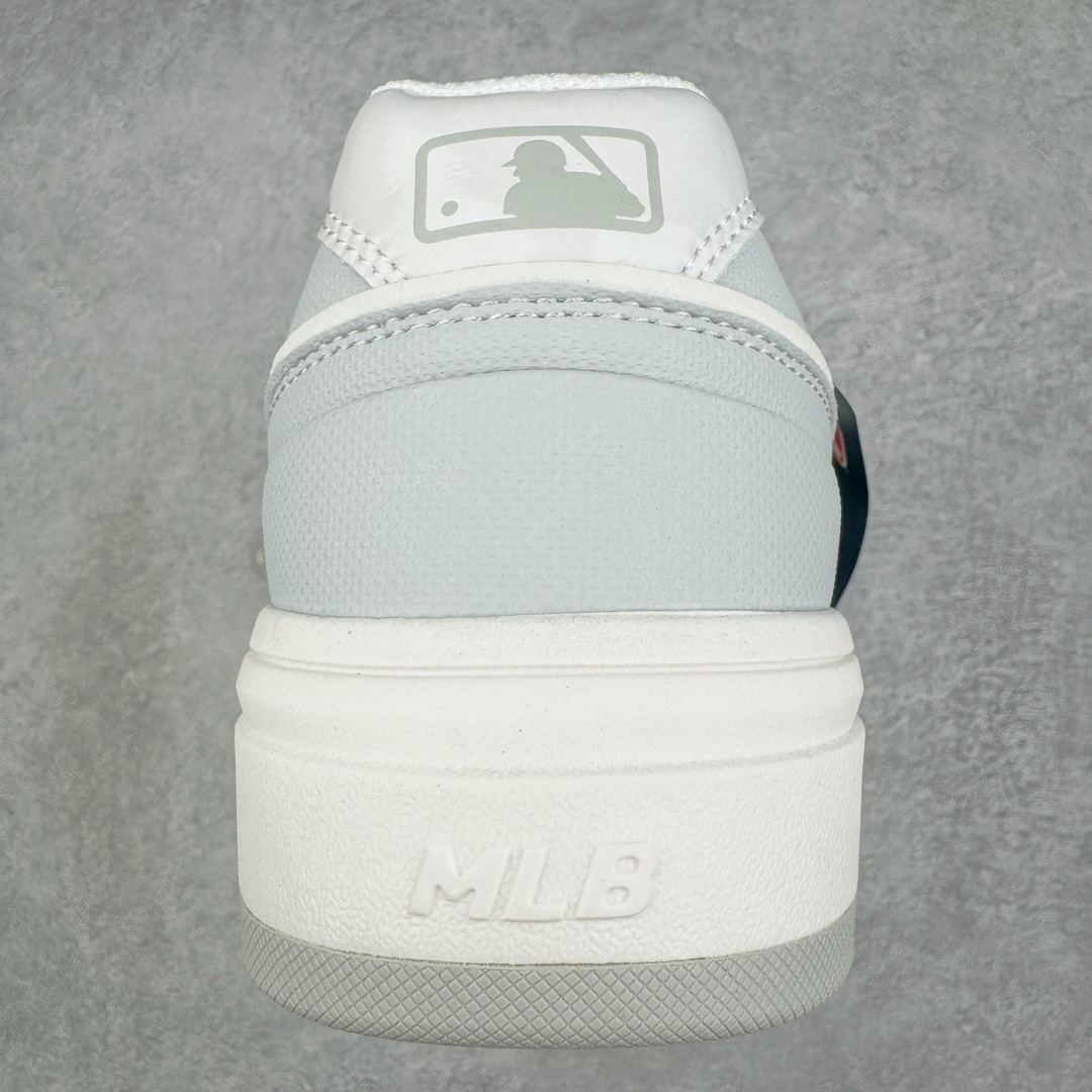 图片[8]-＃DT纯原 MLB Chunky Liner Basic 复古印花学长鞋系列低帮轻量增高厚底百搭休闲运动慢跑鞋板鞋 Korea韩国联名NY美国榄球纽约洋基队限定 目前可过轻松秒过各类鉴定 能操作的私聊 韩国代购专供 左脚内置NFC感应 区别市面贴纸假芯片 MLB专用菱形双针中底布 重点细节中底布带注胶孔 原厂NFC感应吊牌 支持鉴定 一个两位数 原盒原标 全套原楦原纸板原厂数据开发 中韩文保养标贴 绿色防霉片 平台代购专供 独家一比一RB+MD组合大底 高频后跟小人Logo精准对位立体饱满 正确网布加超迁鞋面 转印中底走线紧密 转印Logo工艺表层防刮不掉色 尺码：35 36 36.5 37.5 38 38.5 39 40 40.5 41 42 42.5 43 44 44.5 45-选品中心