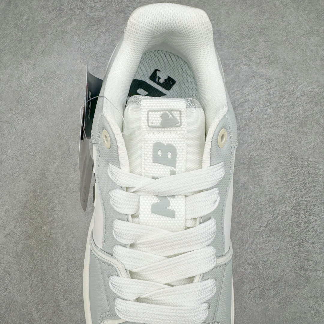 图片[5]-＃DT纯原 MLB Chunky Liner Basic 复古印花学长鞋系列低帮轻量增高厚底百搭休闲运动慢跑鞋板鞋 Korea韩国联名NY美国榄球纽约洋基队限定 目前可过轻松秒过各类鉴定 能操作的私聊 韩国代购专供 左脚内置NFC感应 区别市面贴纸假芯片 MLB专用菱形双针中底布 重点细节中底布带注胶孔 原厂NFC感应吊牌 支持鉴定 一个两位数 原盒原标 全套原楦原纸板原厂数据开发 中韩文保养标贴 绿色防霉片 平台代购专供 独家一比一RB+MD组合大底 高频后跟小人Logo精准对位立体饱满 正确网布加超迁鞋面 转印中底走线紧密 转印Logo工艺表层防刮不掉色 尺码：35 36 36.5 37.5 38 38.5 39 40 40.5 41 42 42.5 43 44 44.5 45-选品中心