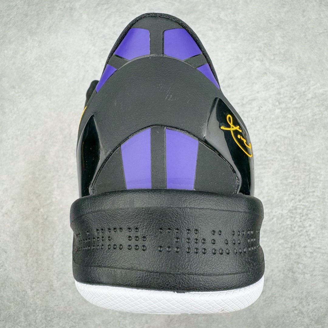 图片[8]-＃灭世海外版 NK Zoom Kobe 8 Protro 黑紫黄 HF9550-001 纯原海外版气垫品质吊打各路纯原 气压➕耐久双重保障 前掌ZOOM TURBO➕后掌马蹄Zoom 后掌澎湃脚感无出其右 全套冲刀改版 鞋型还原度95% 宽脚选手必入货品 鞋头2.5mm上翘空间 不挤脚 完美释放脚趾活动空间 正码正拍 脚型适配性 市场最强没有之一 鞋面工艺全新升级 100%对标正品 原厂聚氨酯蛇鳞 珠光密度同步正品 Swoosh喷漆工艺 还原度接近100% 全新后跟TPU模具 正确S型弧度 区分市场纯原（市场纯原采用公版模具 后跟TPU几乎无弧度）国产天花板橡胶配方 抓地力爆炸 海外口碑炸裂 鞋舌LOGO正确内嵌压印 原厂碳板 正确原盒 厚积薄发 王者归来 拒绝杀猪 拒绝套路 灭世纯原海外版科比系列 致力打造实战第一标杆 尺码：39-47.5 全新模具 正码正拍-选品中心