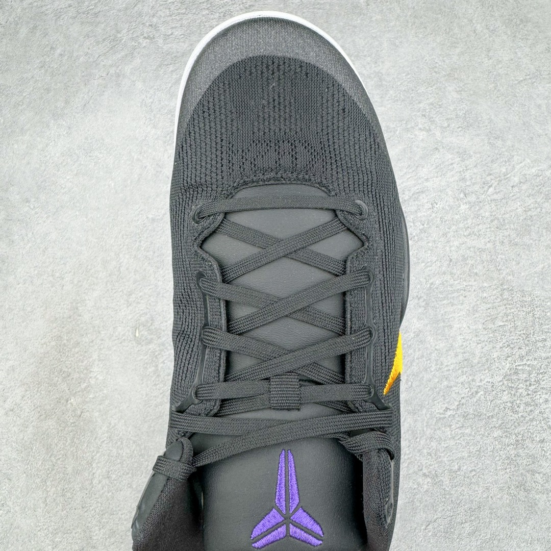 图片[4]-＃灭世海外版 NK Zoom Kobe 8 Protro 黑紫黄 HF9550-001 纯原海外版气垫品质吊打各路纯原 气压➕耐久双重保障 前掌ZOOM TURBO➕后掌马蹄Zoom 后掌澎湃脚感无出其右 全套冲刀改版 鞋型还原度95% 宽脚选手必入货品 鞋头2.5mm上翘空间 不挤脚 完美释放脚趾活动空间 正码正拍 脚型适配性 市场最强没有之一 鞋面工艺全新升级 100%对标正品 原厂聚氨酯蛇鳞 珠光密度同步正品 Swoosh喷漆工艺 还原度接近100% 全新后跟TPU模具 正确S型弧度 区分市场纯原（市场纯原采用公版模具 后跟TPU几乎无弧度）国产天花板橡胶配方 抓地力爆炸 海外口碑炸裂 鞋舌LOGO正确内嵌压印 原厂碳板 正确原盒 厚积薄发 王者归来 拒绝杀猪 拒绝套路 灭世纯原海外版科比系列 致力打造实战第一标杆 尺码：39-47.5 全新模具 正码正拍-选品中心