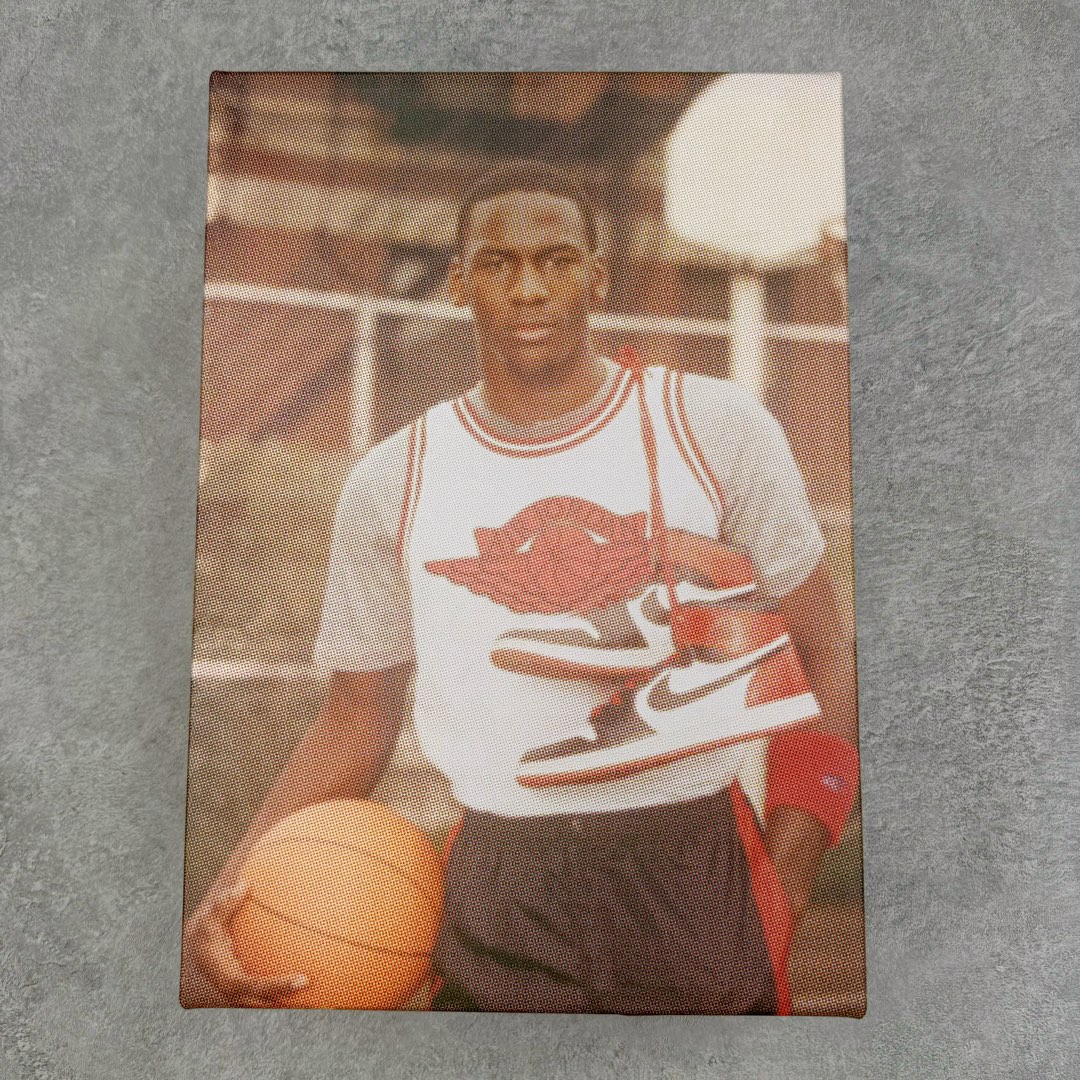 图片[10]-＃PK纯原 Air Jordan AJ1 Retro High 新黑脚趾2024 DZ5485-106 圈内最强系列 高端零售特供批次 产品品控稳定性领先行业 各方面均可对飙L版 良心定价不杀猪 SZ原厂全套原楦原纸板冲刀磨具开发 原厂皮料加持 原厂港宝加持定型后跟R度完美 同源原厂电绣 飞翼针数密度立体效果一致 百分百一致原鞋 原厂拉帮工艺 针距密度一致 后跟弧度收口自然不对折 极致一眼正品既视感 进口玻璃冲刀皮料裁剪零毛边 全鞋电脑针车工艺 品控清洁度最高QC检验标准 免检产品 原厂订购鞋盒、鞋标、防尘纸、鞋撑、鞋带 追求极致的原厂味道 尺码：40 40.5 41 42 42.5 43 44 44.5 45 46 47.5-选品中心