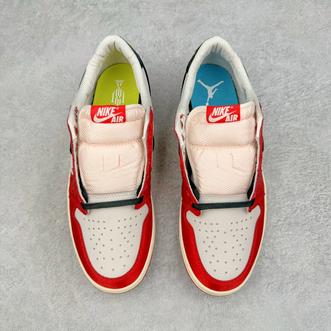 图片[2]-＃H12纯原 Trophy Room x Air Jordan AJ1 Low 低帮 乔丹之子联名白黑红 FN0432-100 市场OG低帮天花板 全套原纸板楦头开发 原厂特供皮料加持 确保原汁原味 完美呈现一代版型 一比一鞋头弧度高度鞋身弧度 数据细节工艺流程均保持原鞋一致 后跟弧度收口自然对折 极致一眼正品既视感 原厂皮料 进口玻璃冲刀皮料裁剪零毛边 承诺百分百一致原鞋 全鞋电脑针车工艺 鞋面清洁度最高QC检验标准 控制溢胶 飞翼3D高频深度立体 鞋盒、防尘纸 均采购来自原厂 尺码：40 40.5 41 42 42.5 43 44 44.5 45 46 47.5 48.5-选品中心