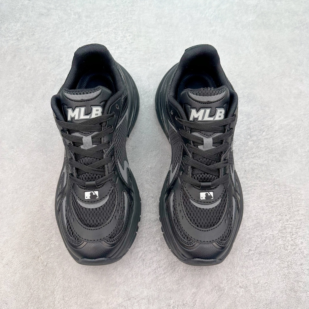 图片[2]-＃纯原 MLB Chunky Runner 2024S 复古印花老爹鞋系列低帮轻量增高厚底百搭休闲运动慢跑鞋 Korea韩国联名NY美国榄球纽约洋基队限定 目前可过轻松秒过各类鉴定 能操作的私聊 韩国代购专供 左脚内置NFC感应 区别市面贴纸假芯片 MLB专用菱形双针中底布 重点细节中底布带注胶孔 原厂NFC感应吊牌 支持鉴定 一个两位数 原盒原标 全套原楦原纸板原厂数据开发 中韩文保养标贴 绿色防霉片 平台代购专供 独家一比一RB+MD组合大底 高频后跟小人Logo精准对位立体饱满 正确网布加超迁鞋面 转印中底走线紧密 转印Logo工艺表层防刮不掉色 尺码：35 36 36.5 37.5 38 38.5 39 40 40.5 41 42 42.5 43 44 44.5 45-选品中心